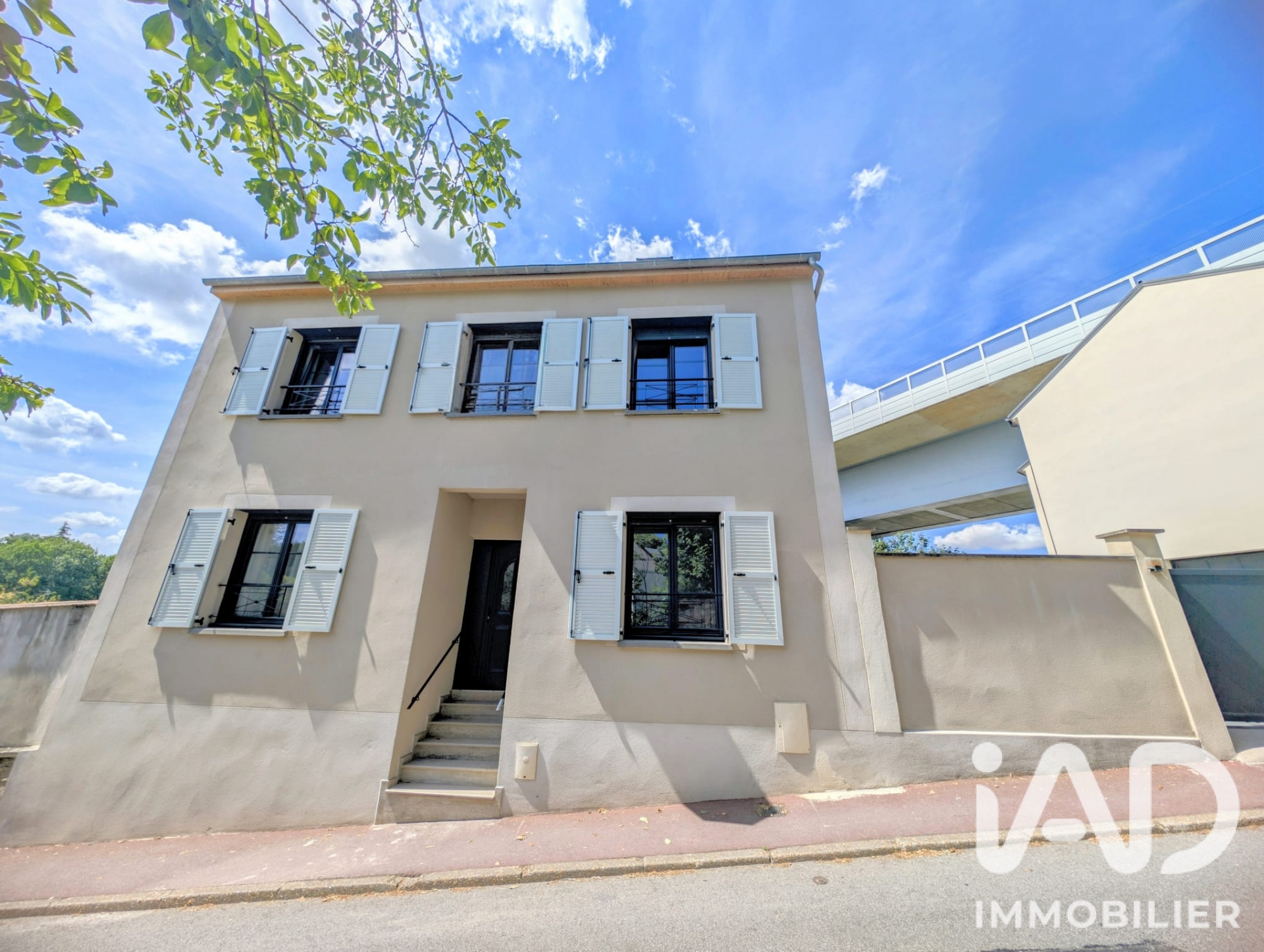 Vente maison à Saint-Germain-en-Laye (78100) : maison traditionnelle 7 pièces 187 m² - 2070488 — 19