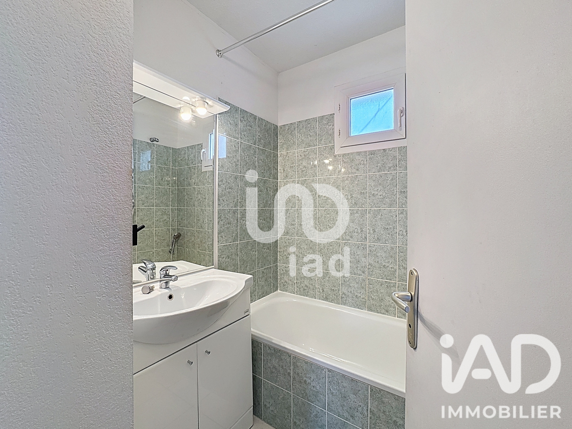 Vente maison à Saint-Saturnin-lès-Avignon (84450) : maison 3 pièces 36 m² - 2070064 — 11