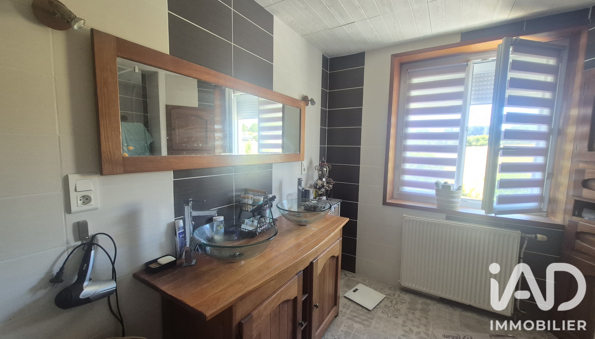 Vente maison à Bourganeuf (23400) : maison de village 6 pièces 120 m² - 2071146 — 11