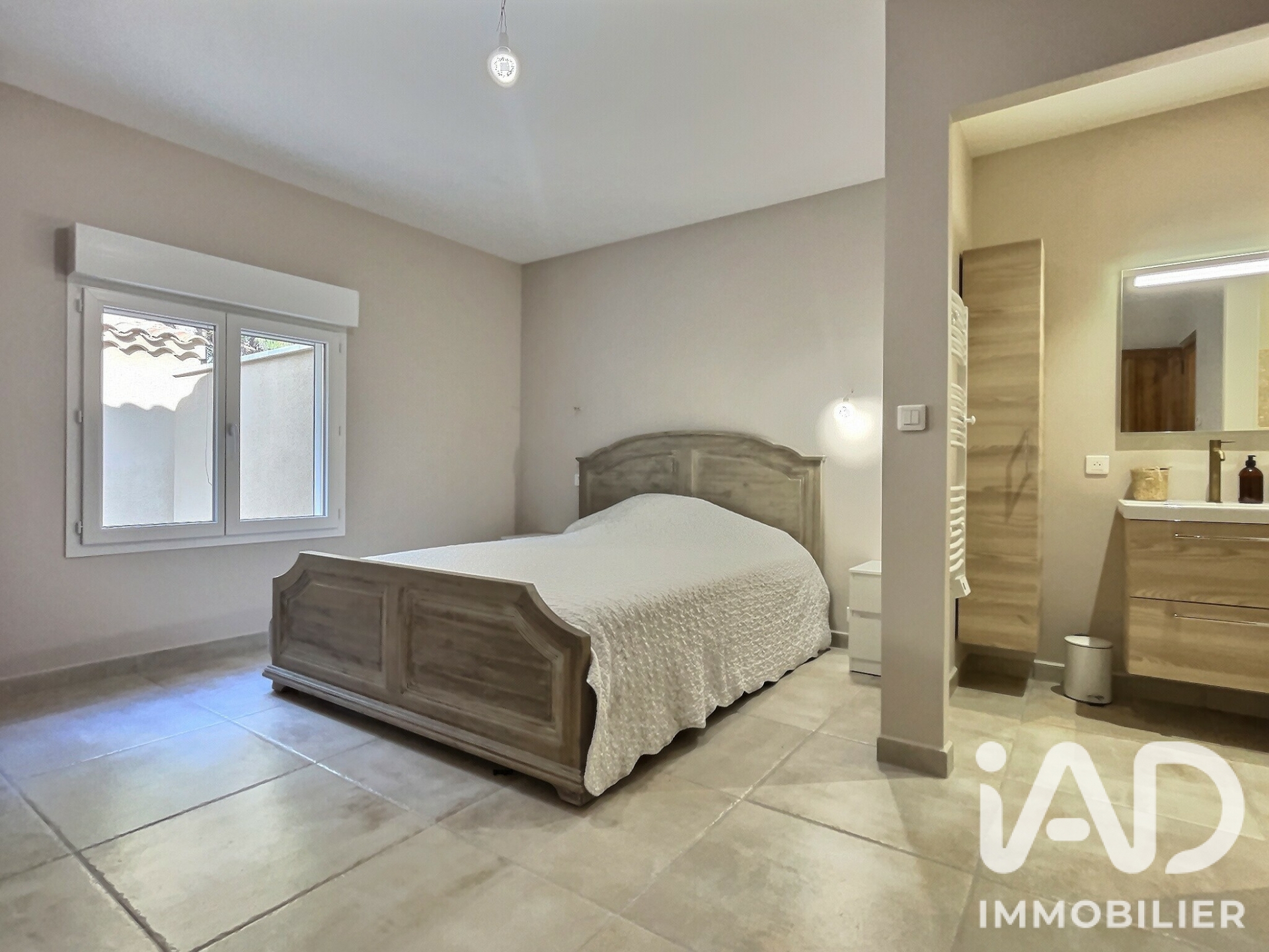 Vente maison à Saint-Martin-de-Crau (13310) : maison 6 pièces 185 m² - 2071873 — 14