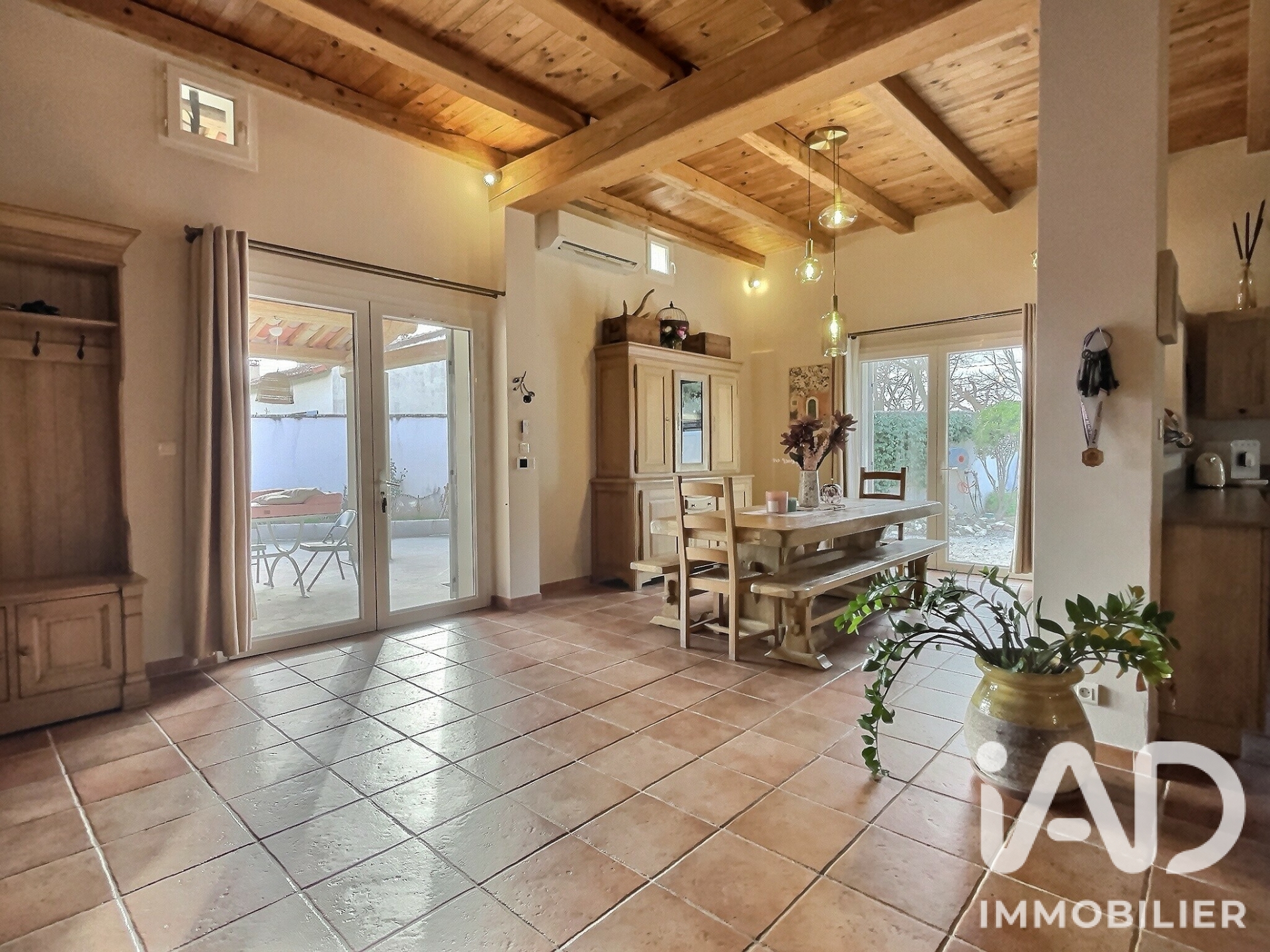 Vente maison à Saint-Martin-de-Crau (13310) : maison 6 pièces 185 m² - 2071873 — 11