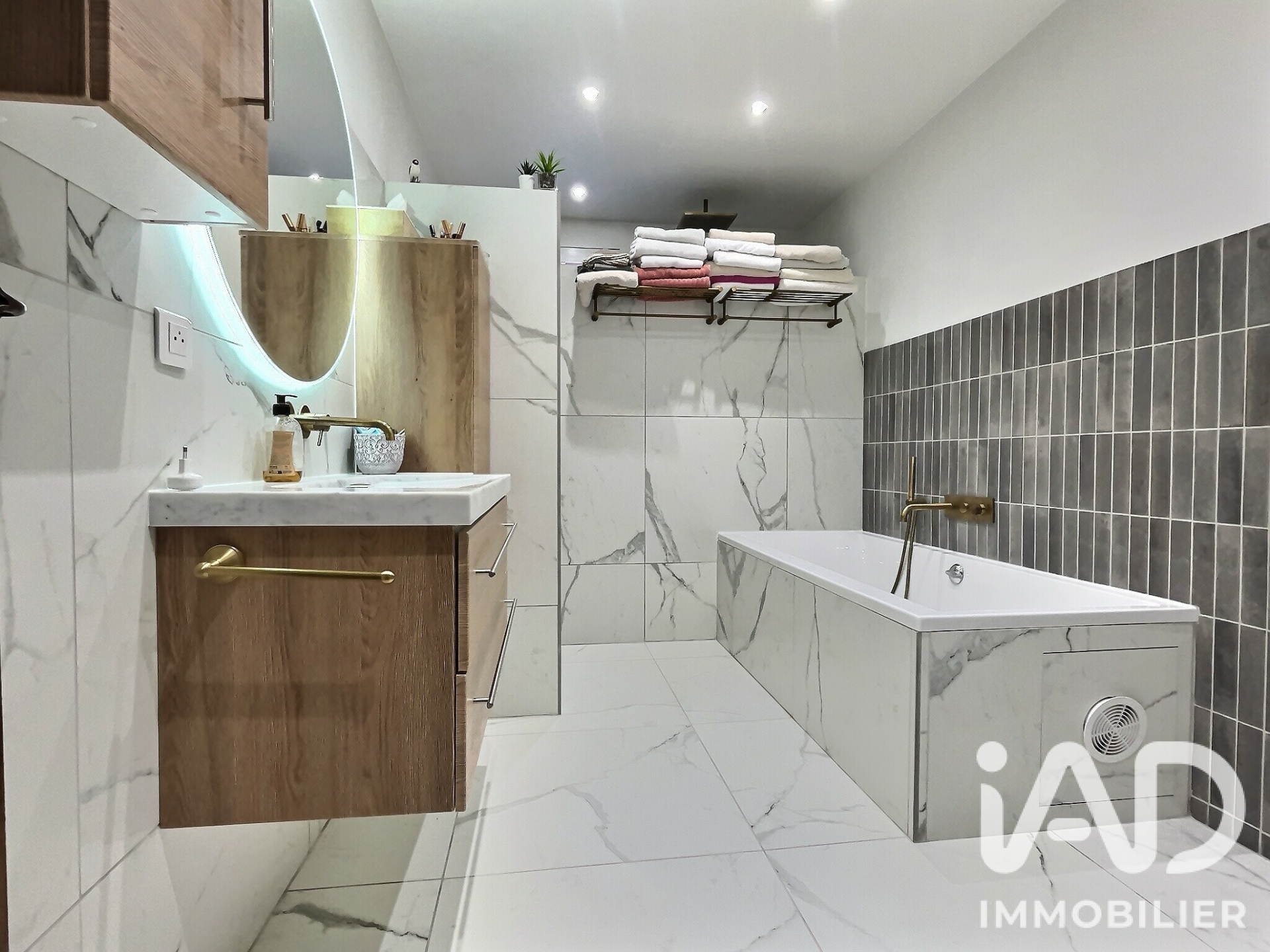 Vente maison à Saint-Martin-de-Crau (13310) : maison 6 pièces 185 m² - 2071873 — 16