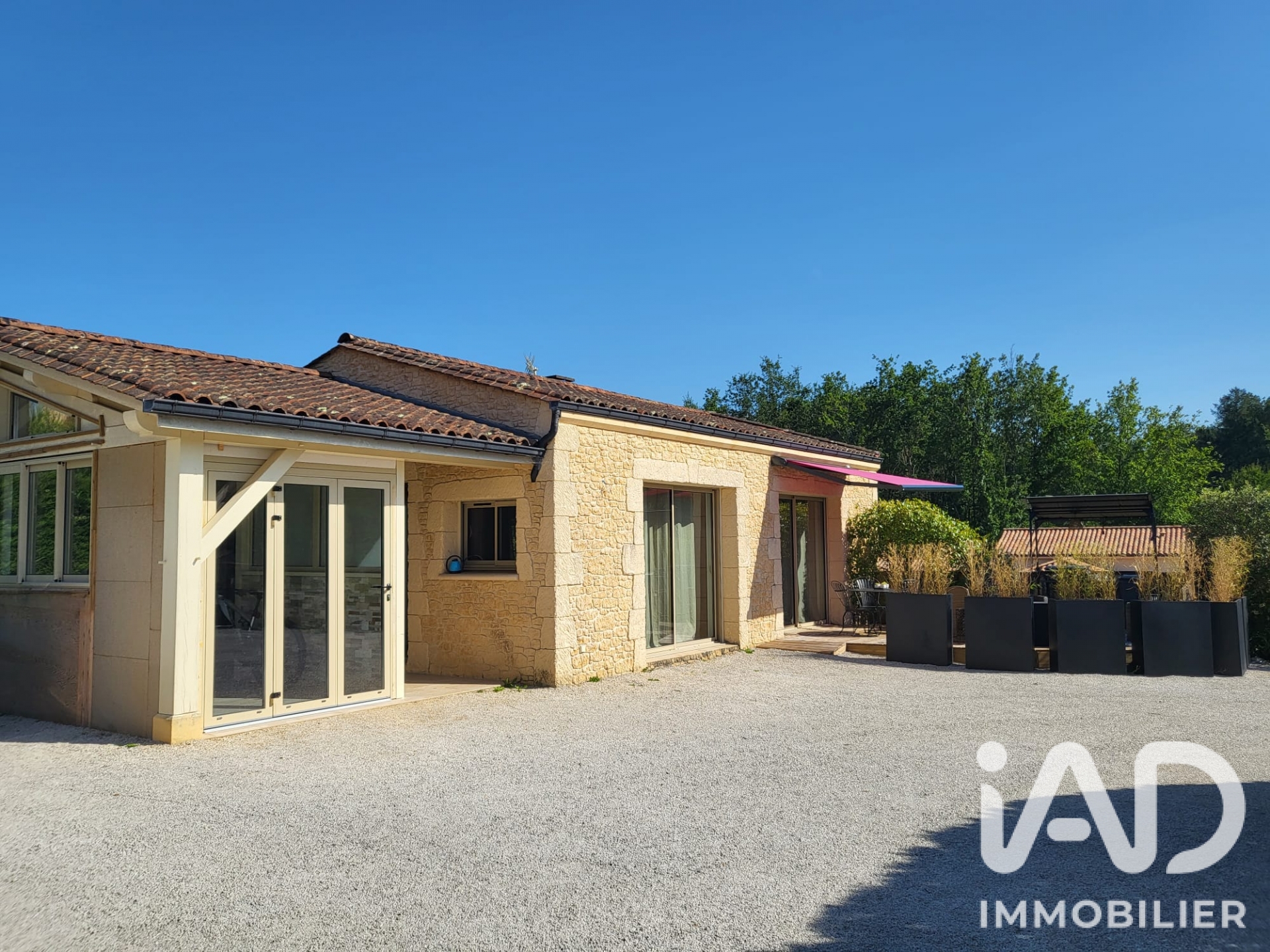 Vente maison à Carsac-Aillac (24200) : maison traditionnelle 9 pièces 276 m² - 2070310 — 4