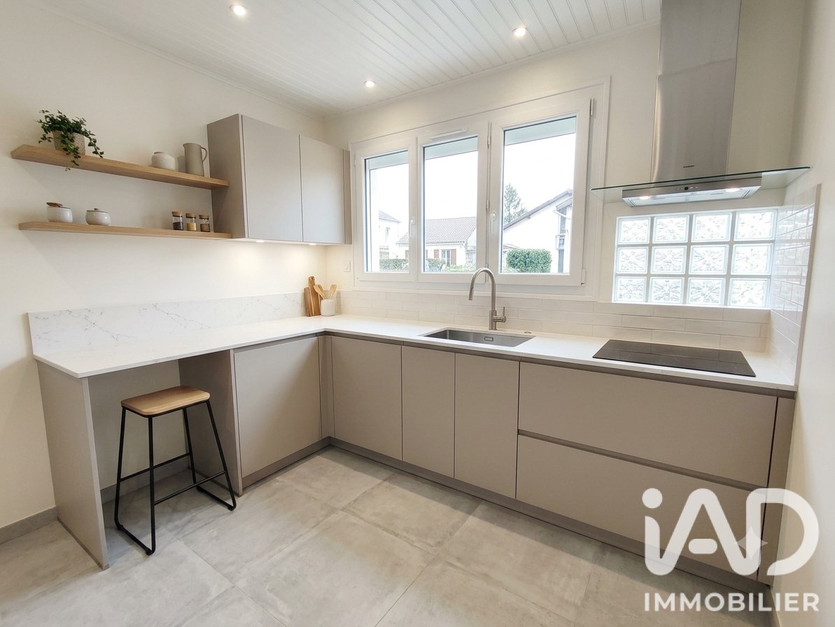 Vente maison à Lamorlaye (60260) : maison 6 pièces 121 m² - 2068949 — 4