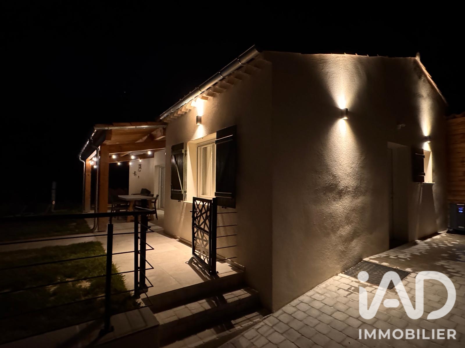 Vente maison à Castellane (04120) : maison d'architecte 5 pièces 94 m² - 2061179 — 23