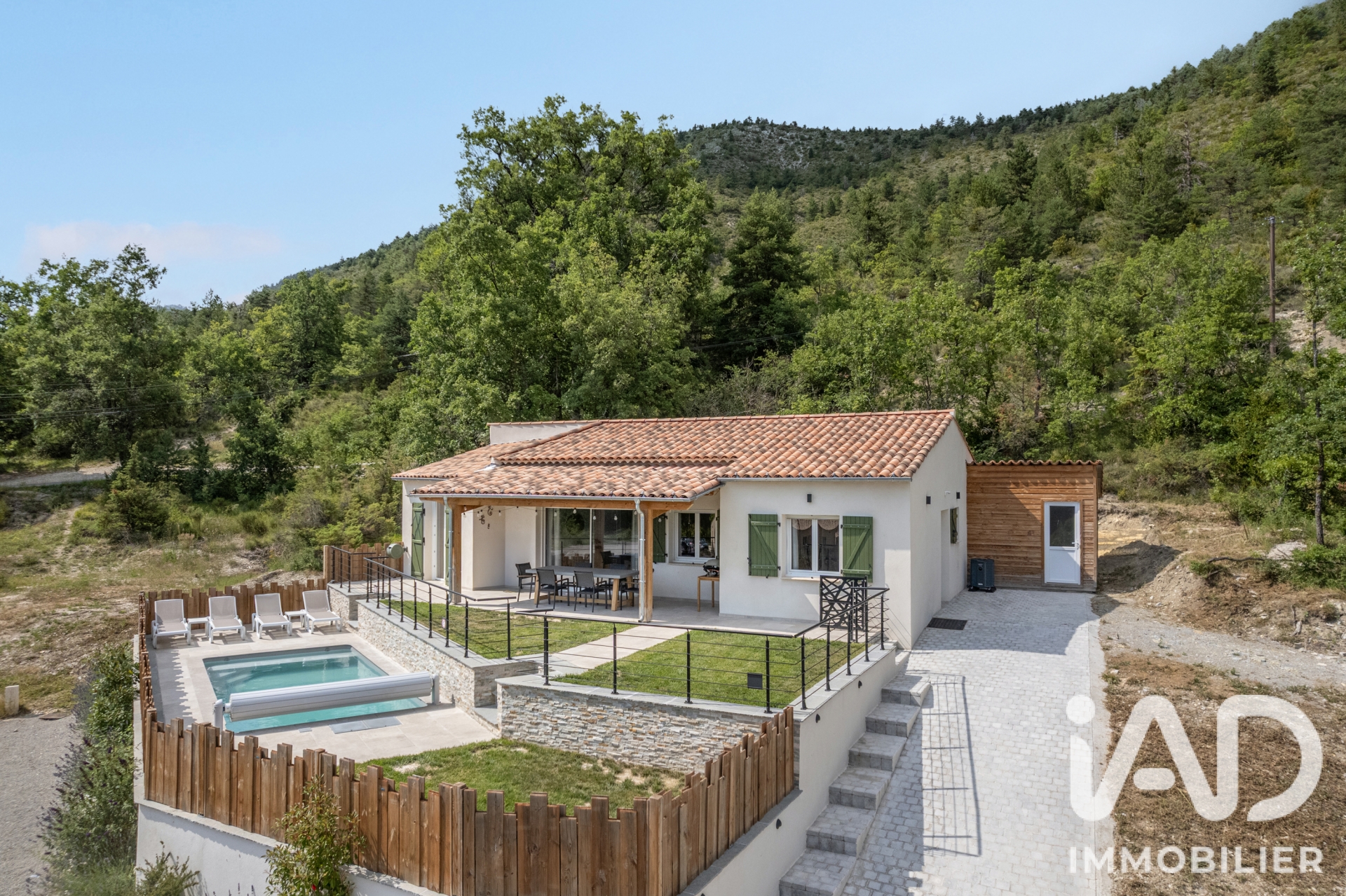Vente maison à Castellane (04120) : maison d'architecte 5 pièces 94 m² - 2061179 — 7