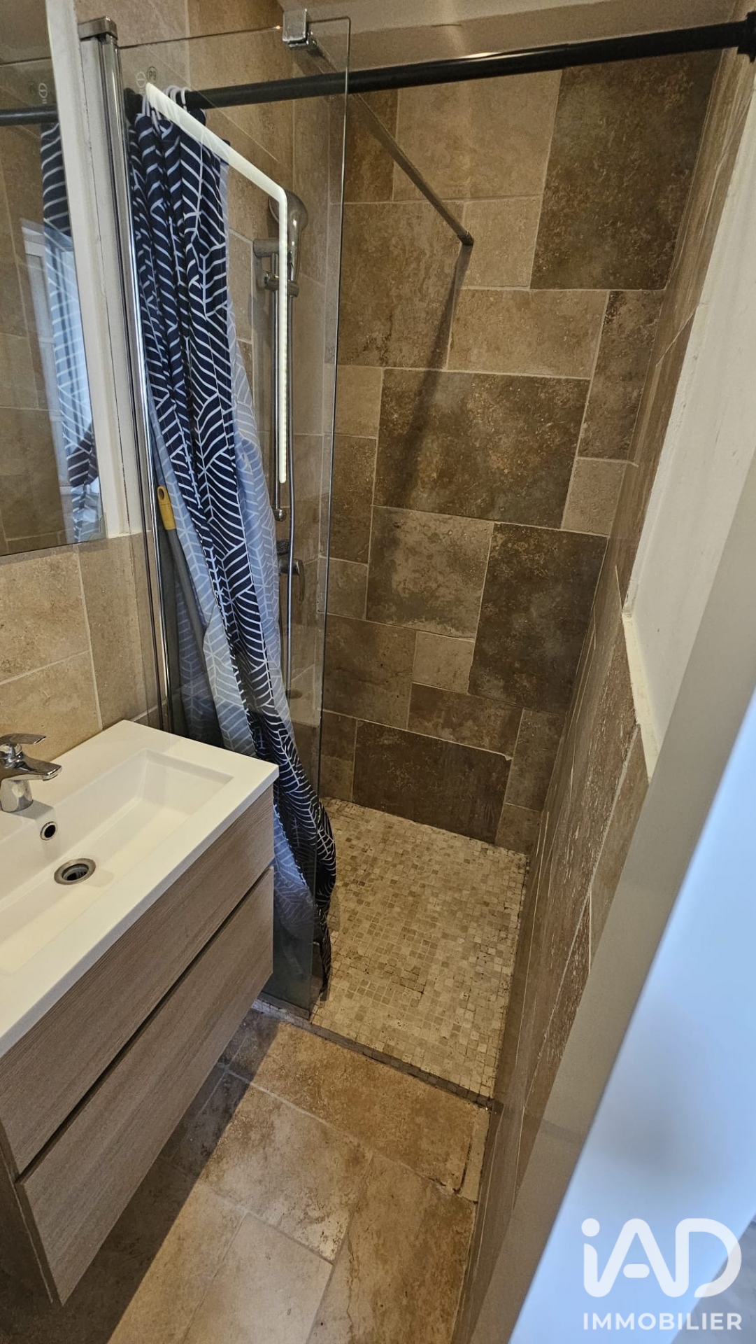 Vente appartement à Roquebrune-sur-Argens (83520) : appartement 1 pièce 24 m² - 2072126 — 5