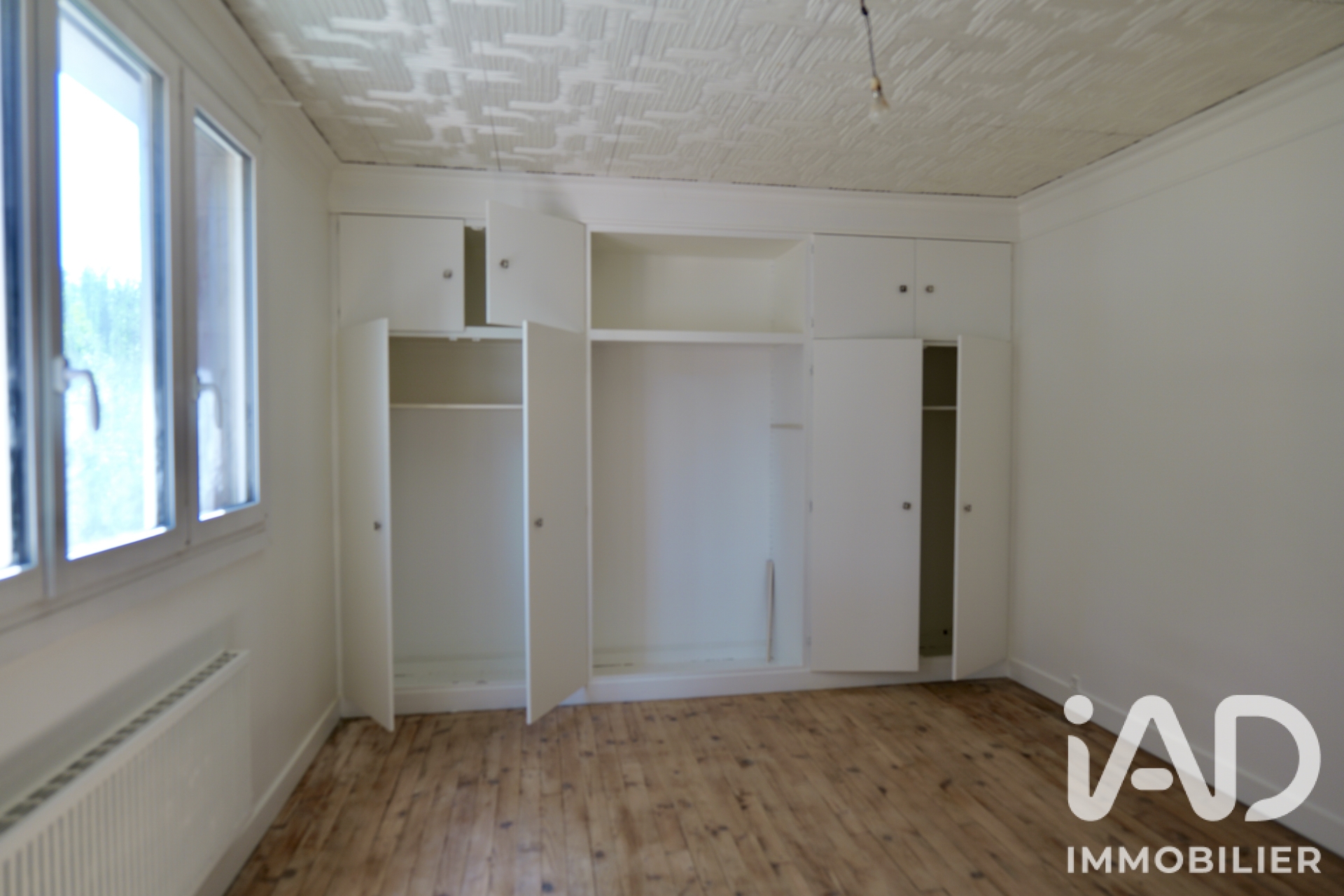 Vente maison à Neuville-sur-Oise (95000) : maison 7 pièces 197 m² - 2071339 — 8