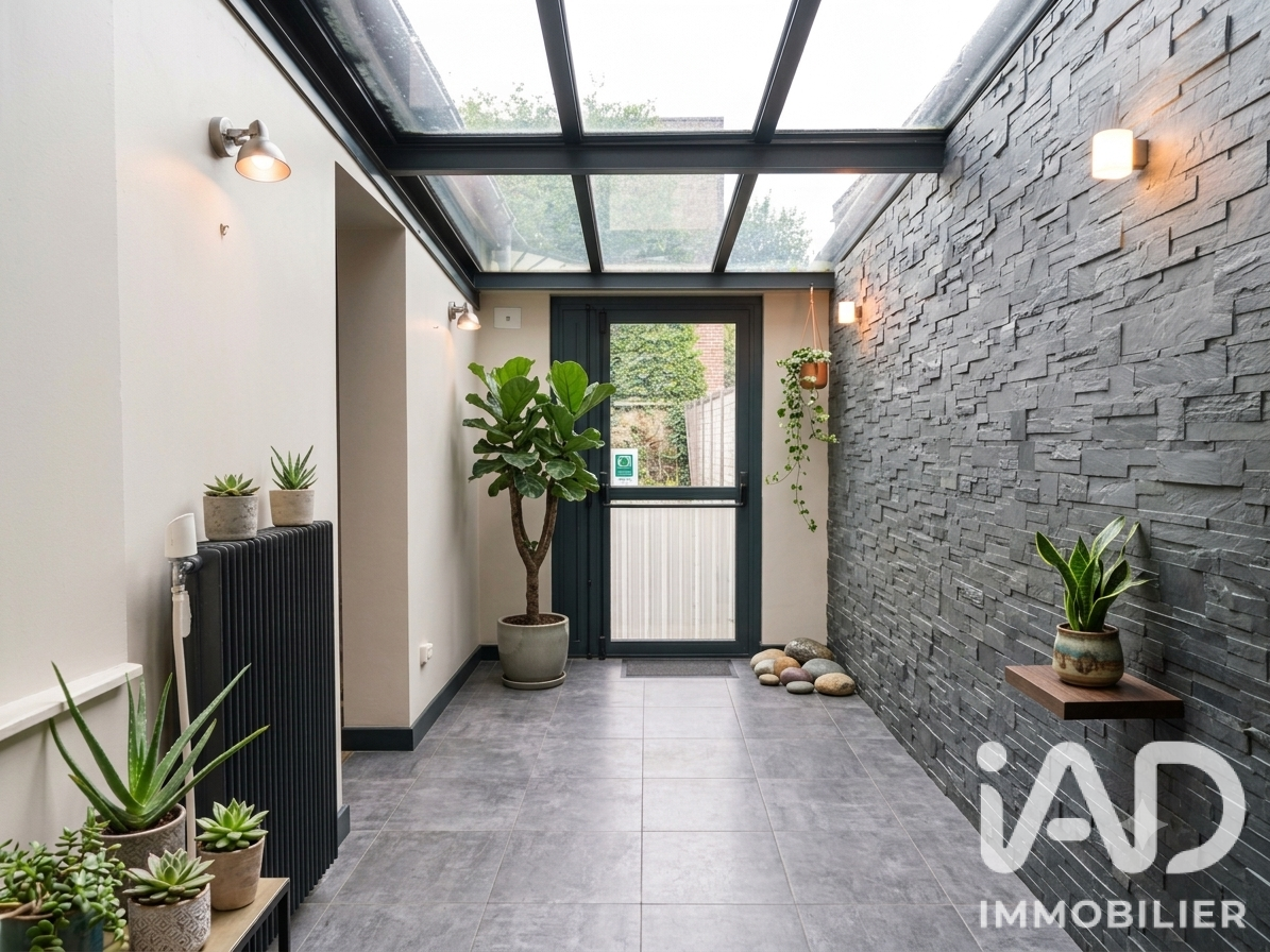 Maison à vendre à Orchies — 240 000 € — IAD France