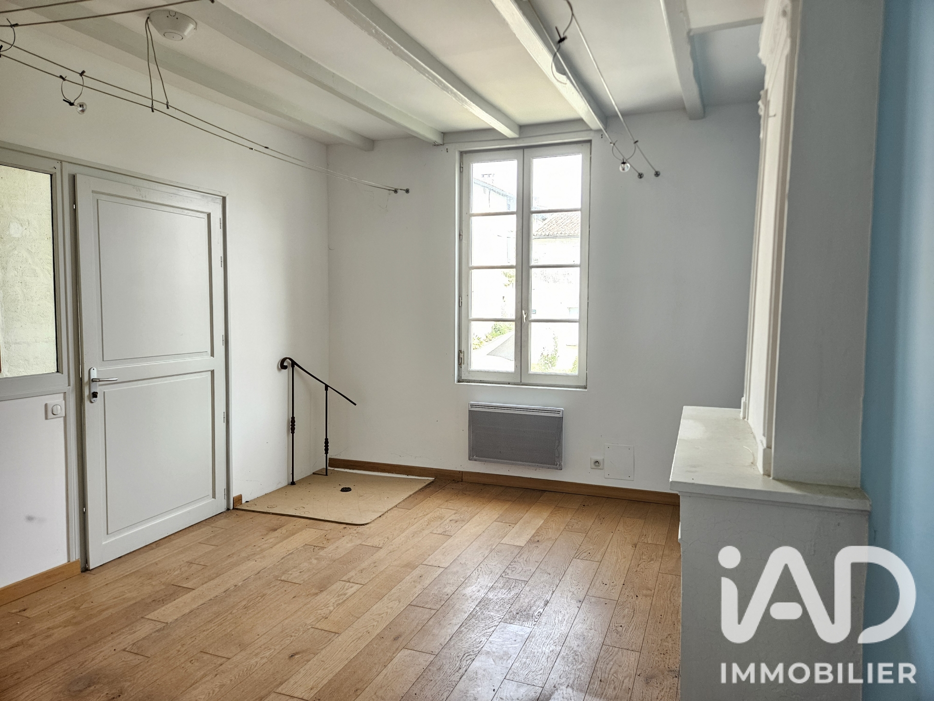 Vente immeuble 378 m² à Saint-Sauvant (17610) - 2071699 — 16