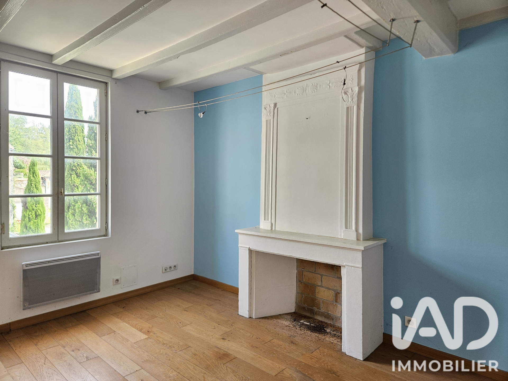 Vente immeuble 378 m² à Saint-Sauvant (17610) - 2071699 — 17