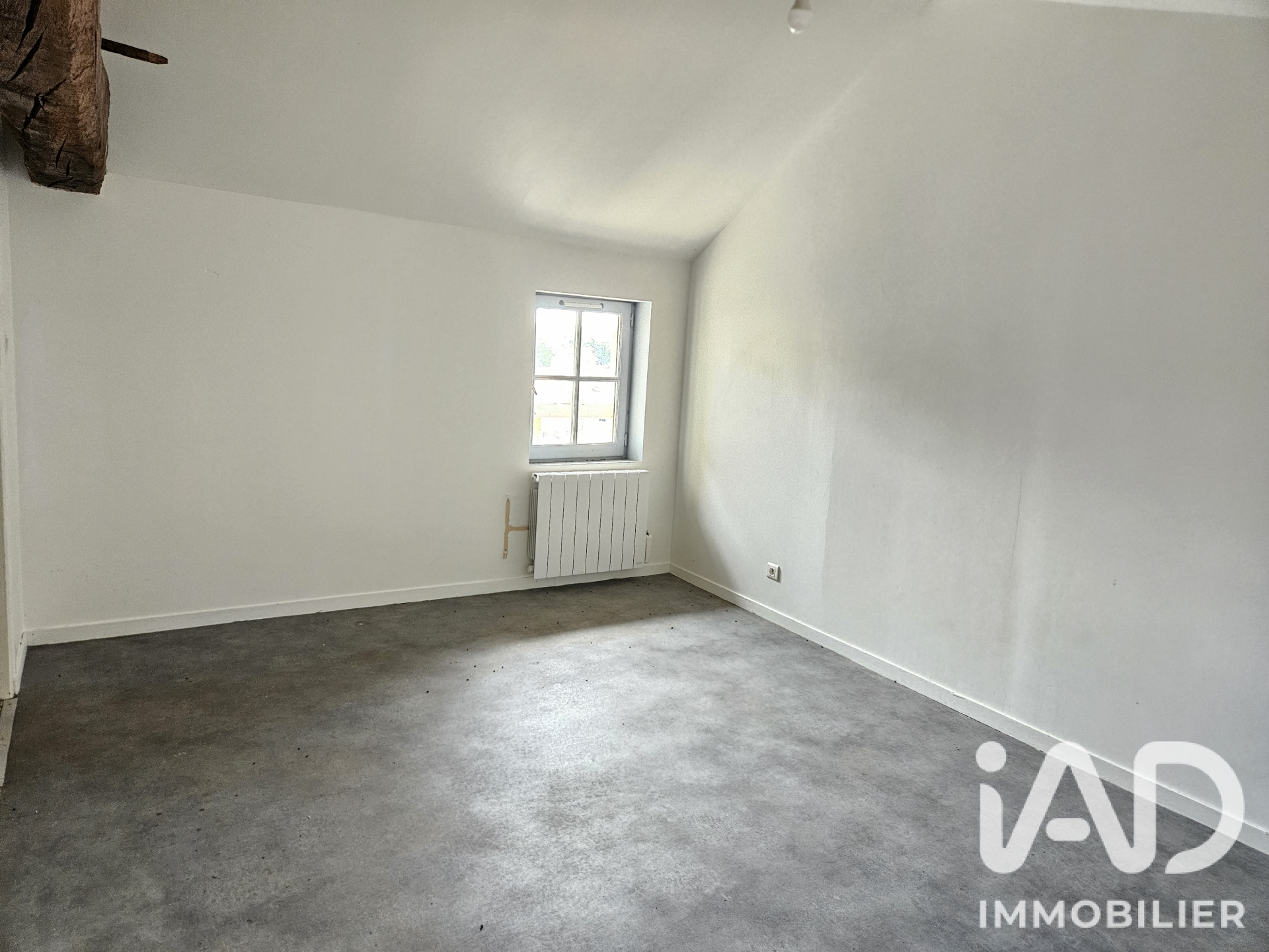 Vente immeuble 378 m² à Saint-Sauvant (17610) - 2071699 — 24