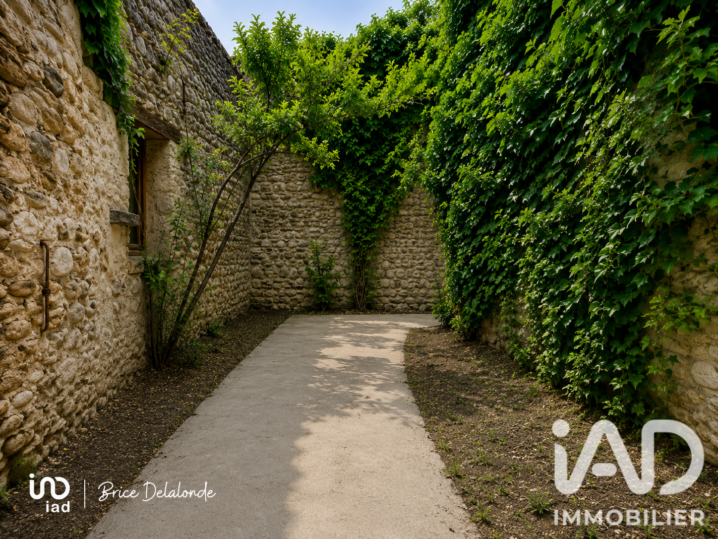 Vente Surface diverse 56 m²