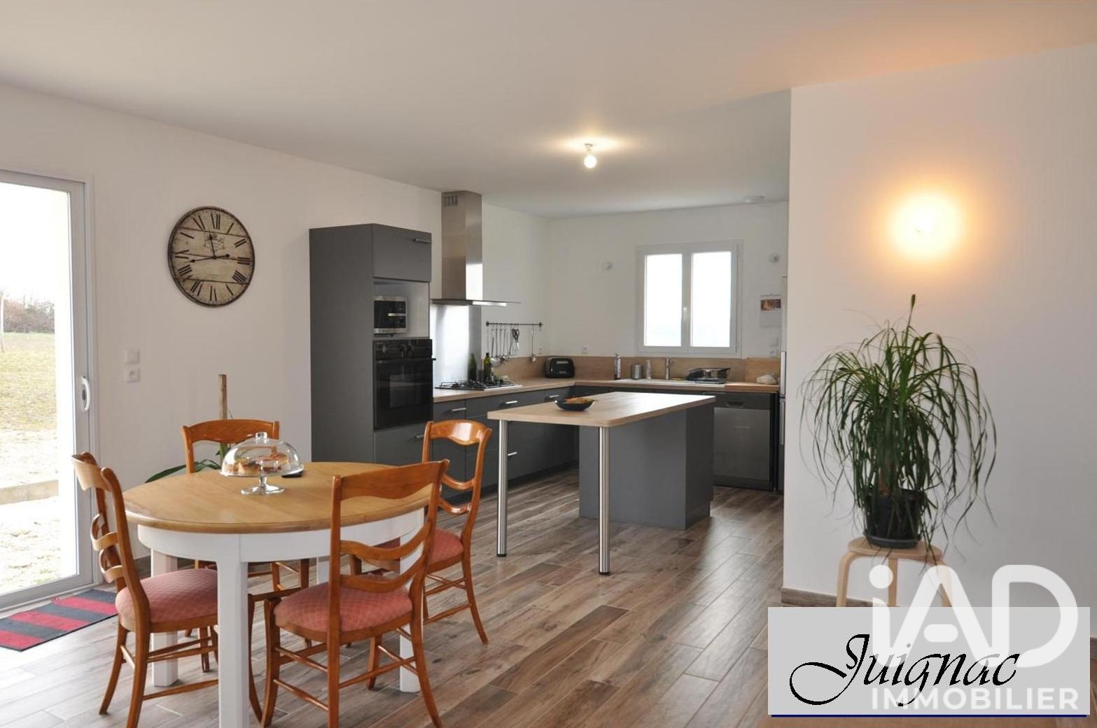 Vente Maison de village 5 pièces