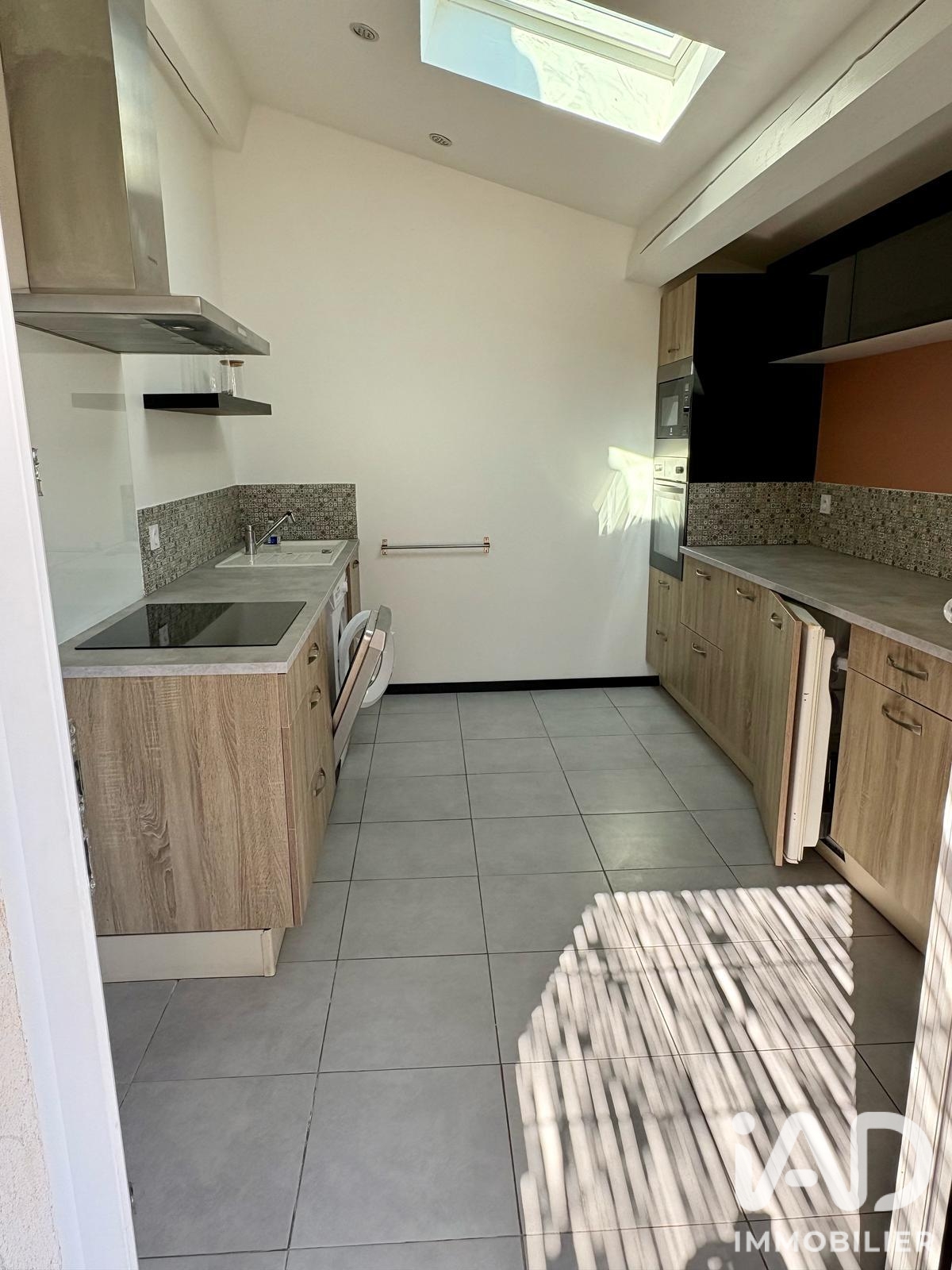 Vente maison à Cuers (83390) : maison traditionnelle 6 pièces 158 m² - 2074186 — 15
