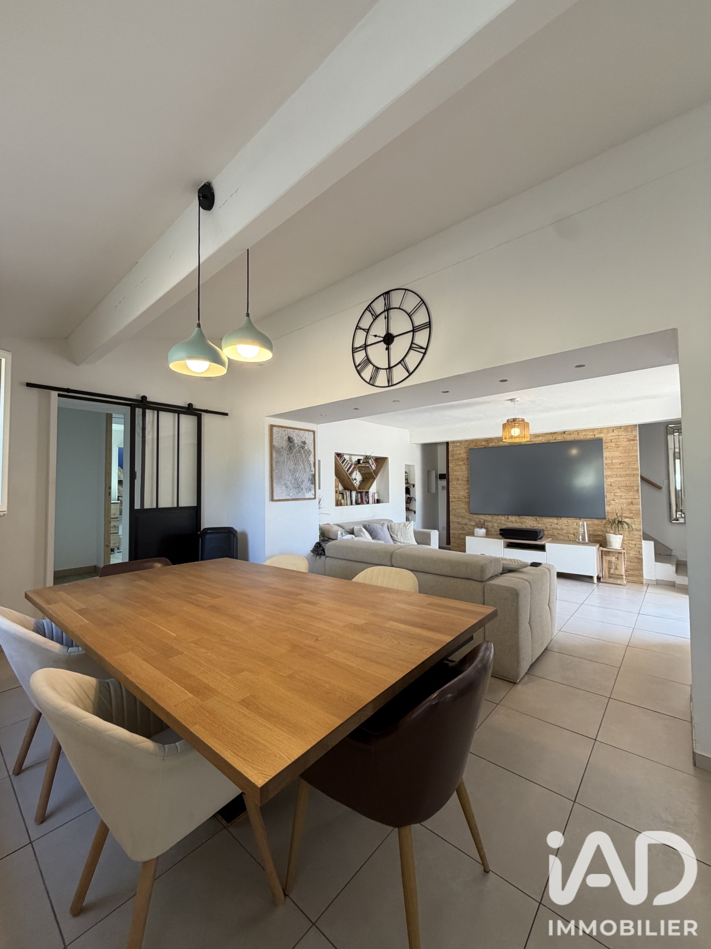 Vente maison à Cuers (83390) : maison traditionnelle 6 pièces 158 m² - 2074186 — 7
