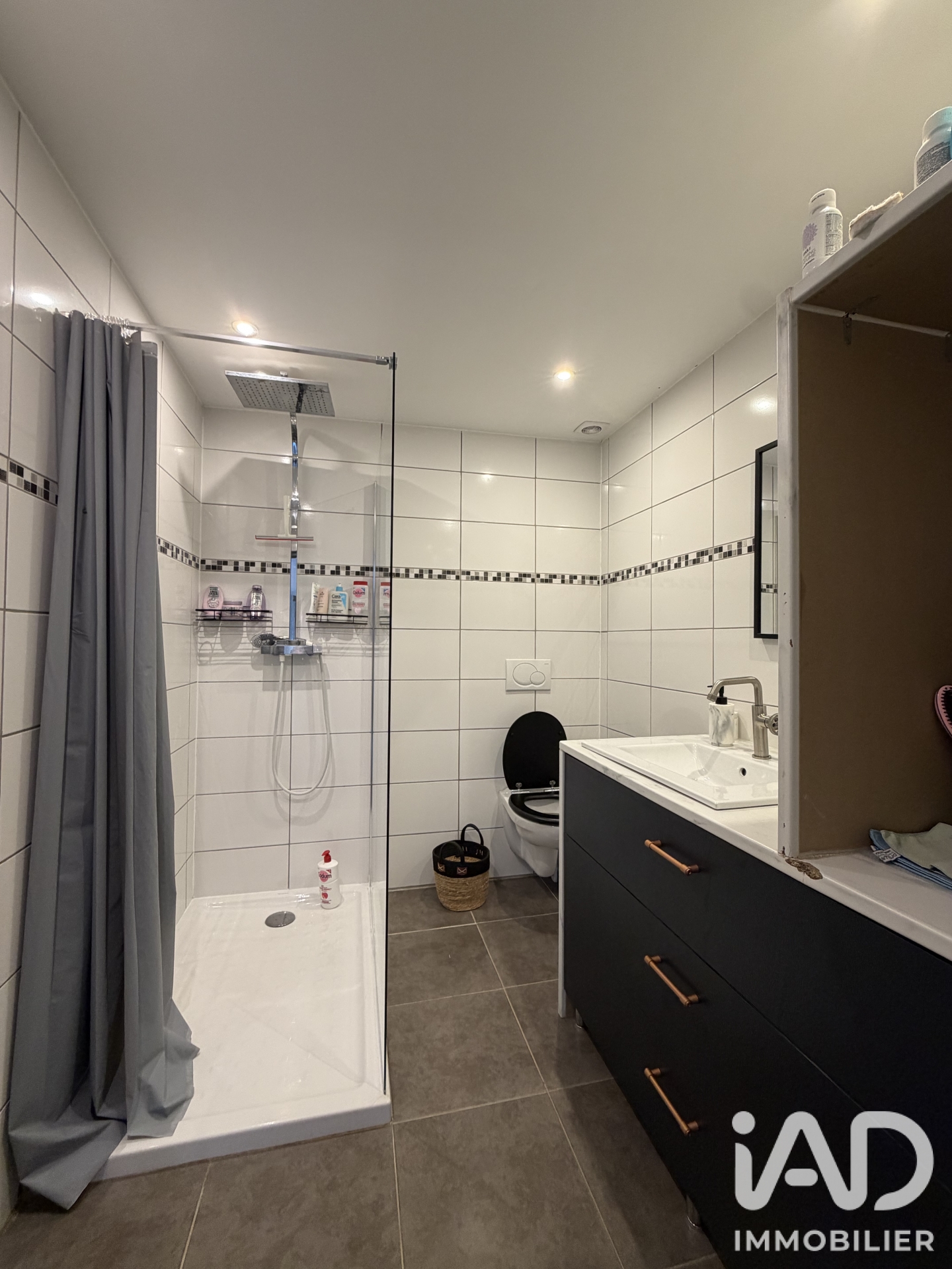 Vente maison à Cuers (83390) : maison traditionnelle 6 pièces 158 m² - 2074186 — 12
