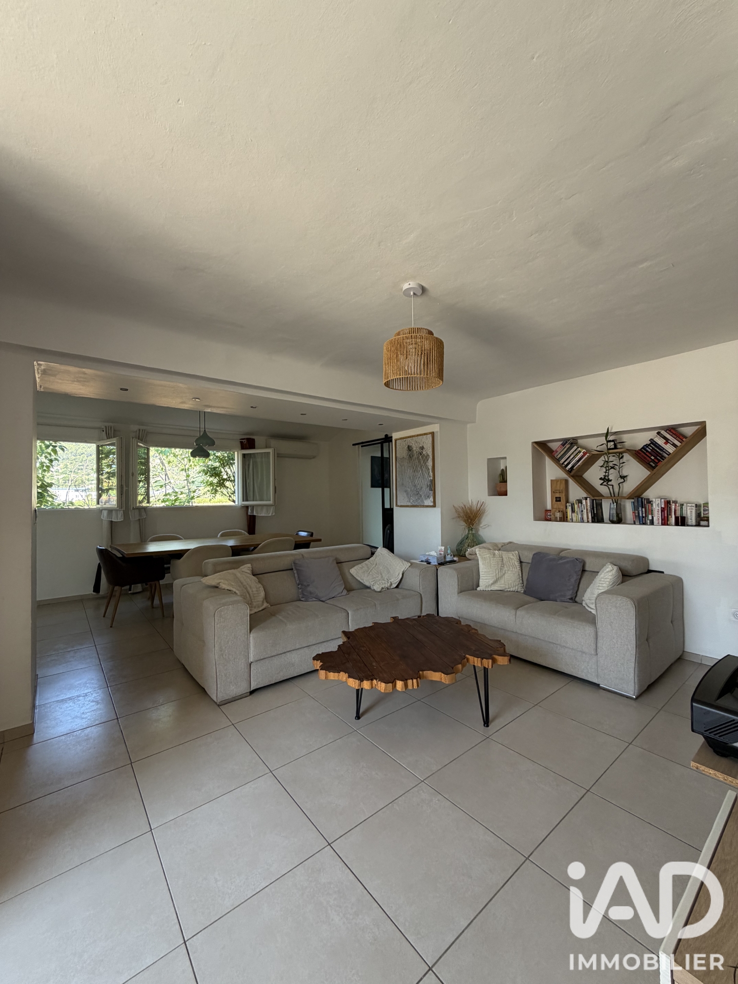 Vente maison à Cuers (83390) : maison traditionnelle 6 pièces 158 m² - 2074186 — 6