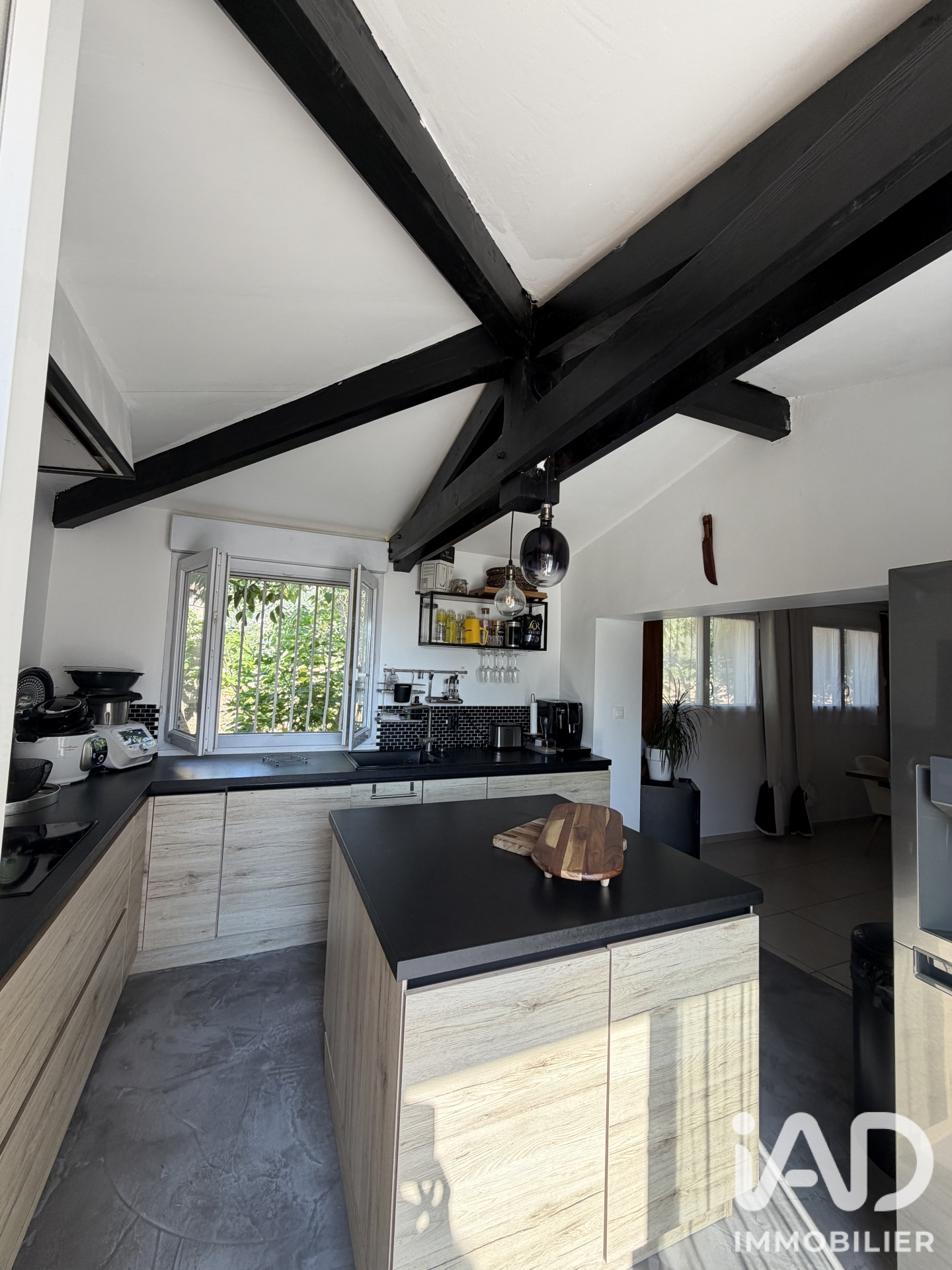 Vente maison à Cuers (83390) : maison traditionnelle 6 pièces 158 m² - 2074186 — 4