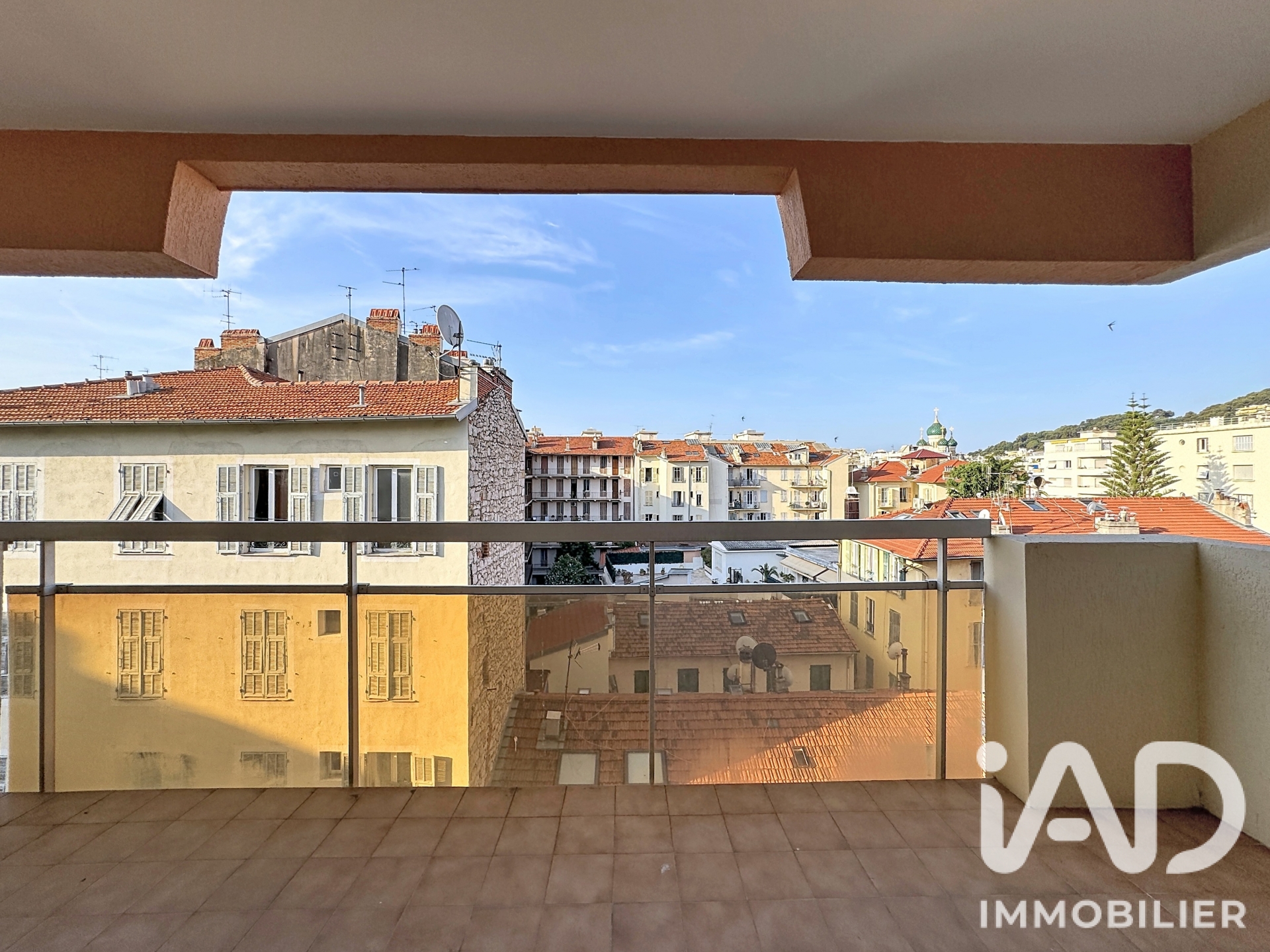 Appartement à vendre à Nice — 420 000 € — IAD France