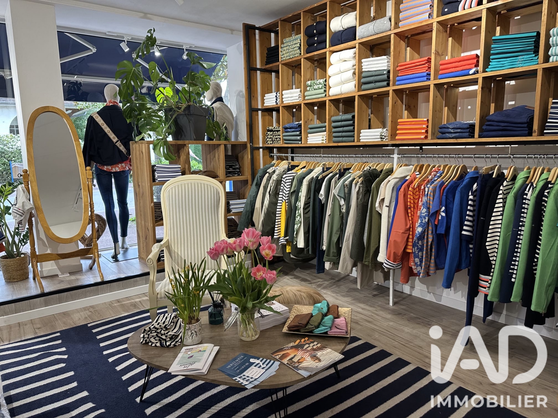 Vente Habillement, Textile 38 m²