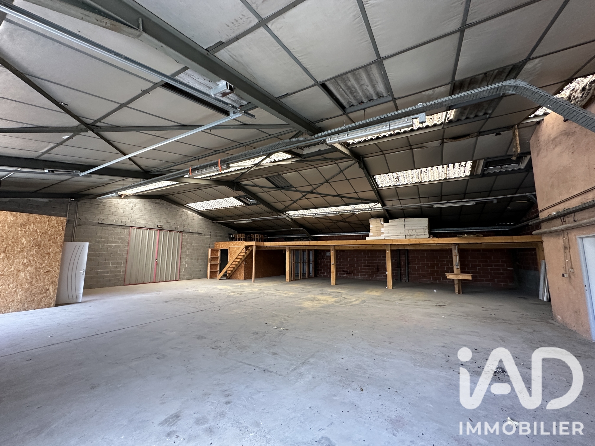 Vente Boutique/Local commercial 380 m²