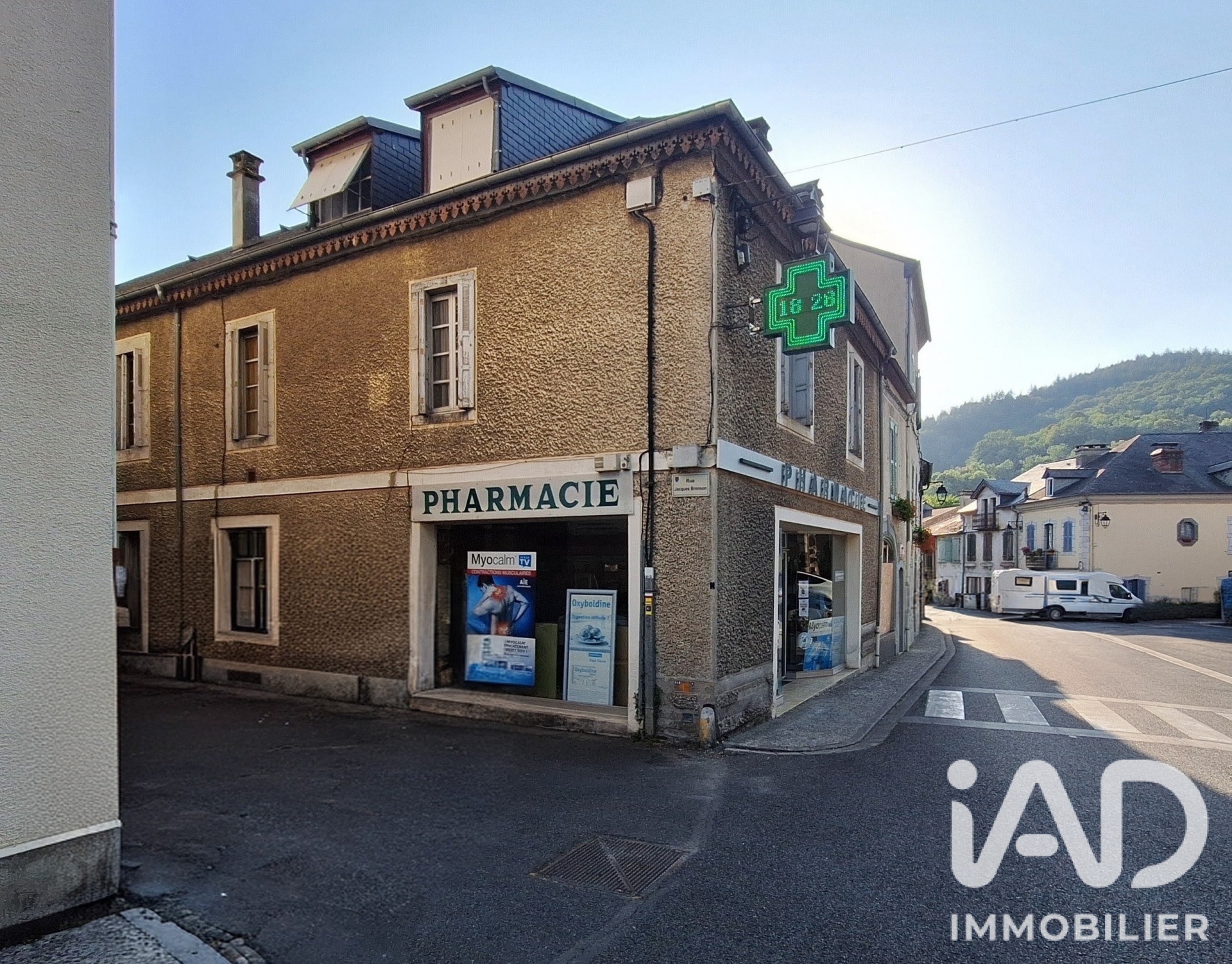Vente Pharmacie 107 m²