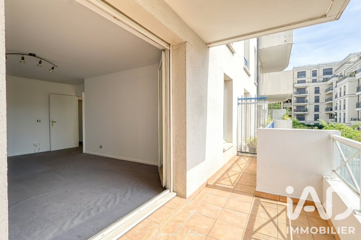 Vente appartement à Enghien-les-Bains (95880) : appartement 3 pièces 70 m² - 2072056 — 6
