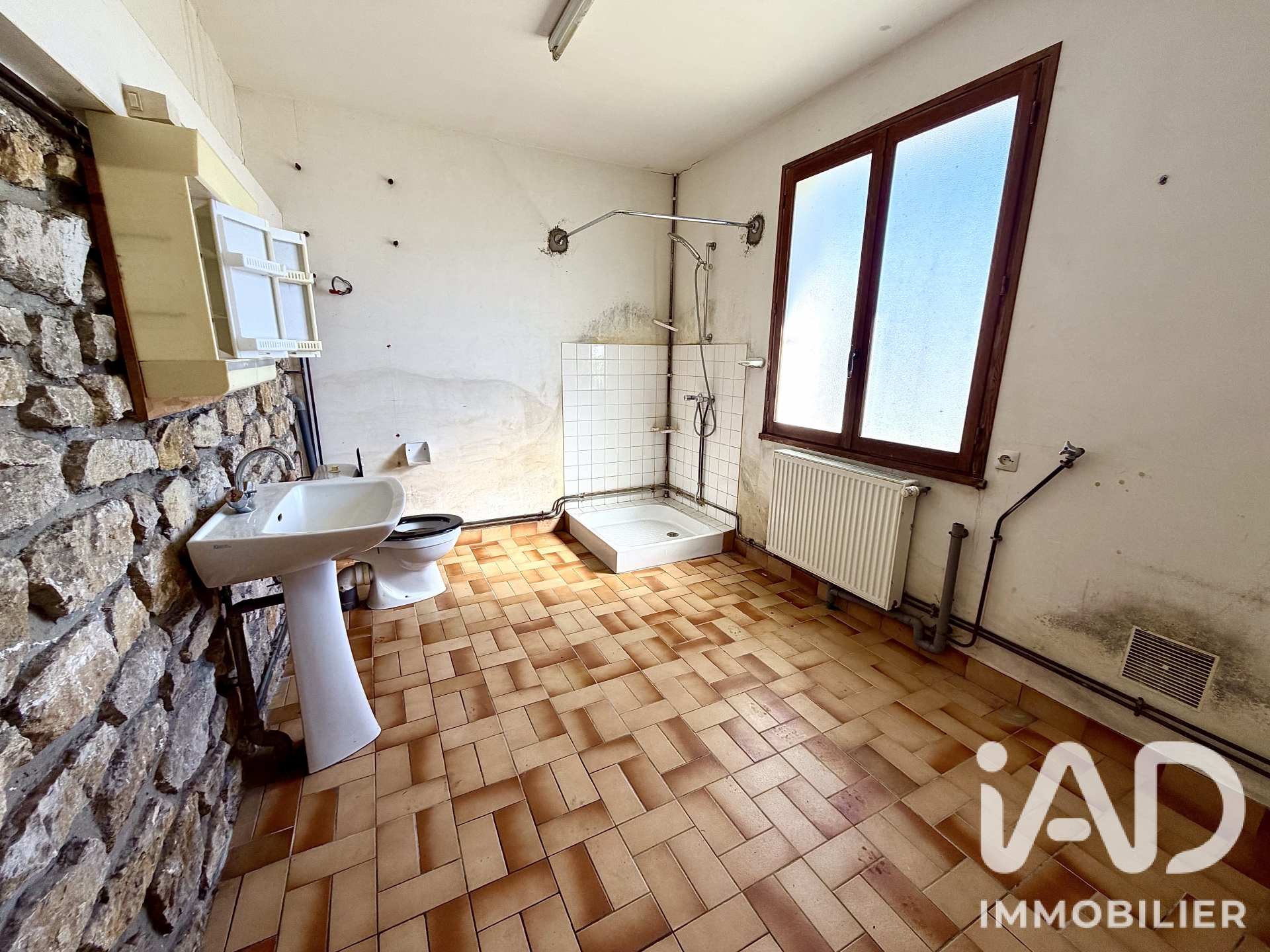 Vente maison à Montmorillon (86500) : maison de ville 3 pièces 65 m² - 2080835 — 12