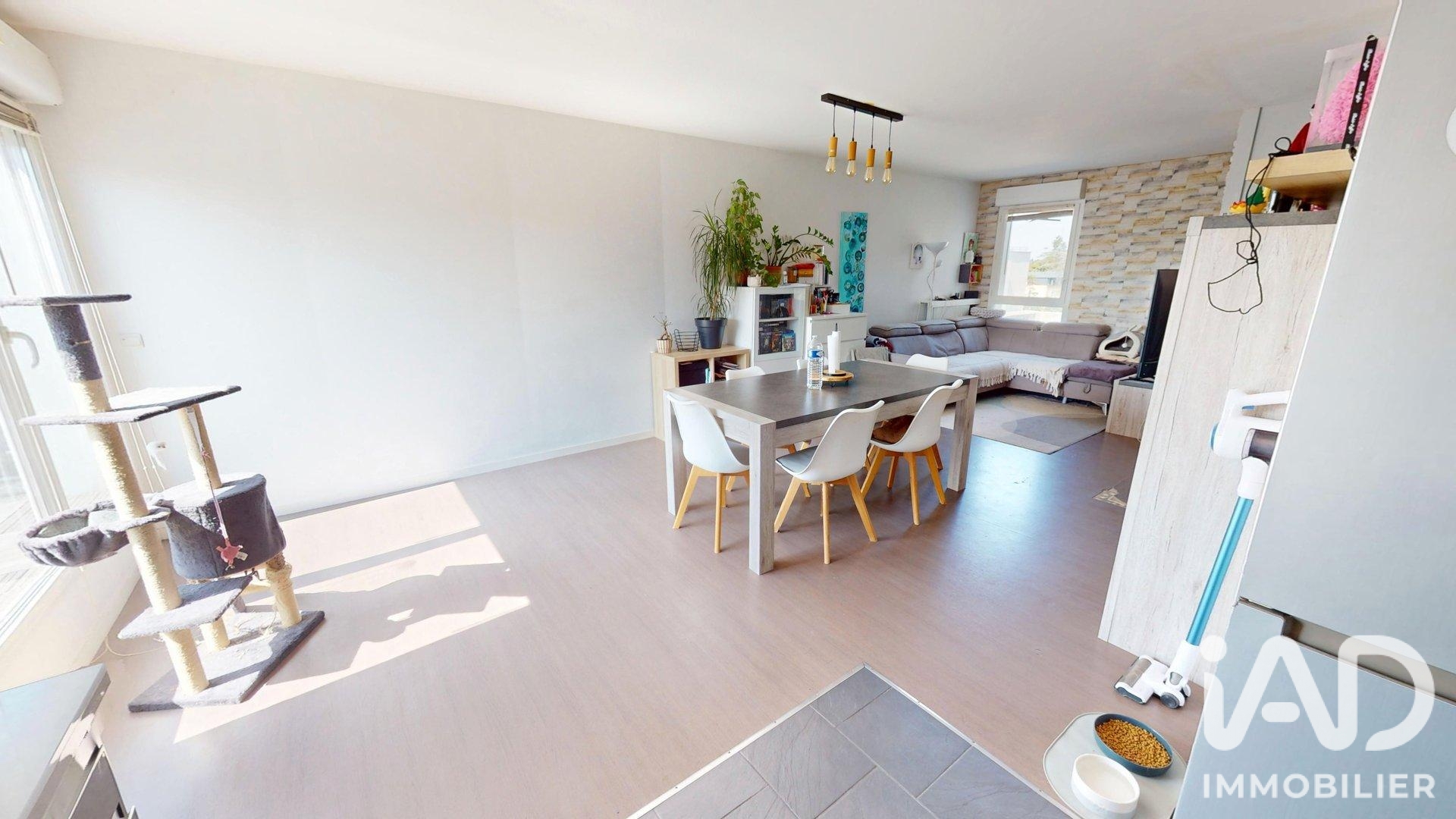 Vente appartement à Dammarie-lès-Lys (77190) : appartement 4 pièces 92 m² - 2071659 — 4