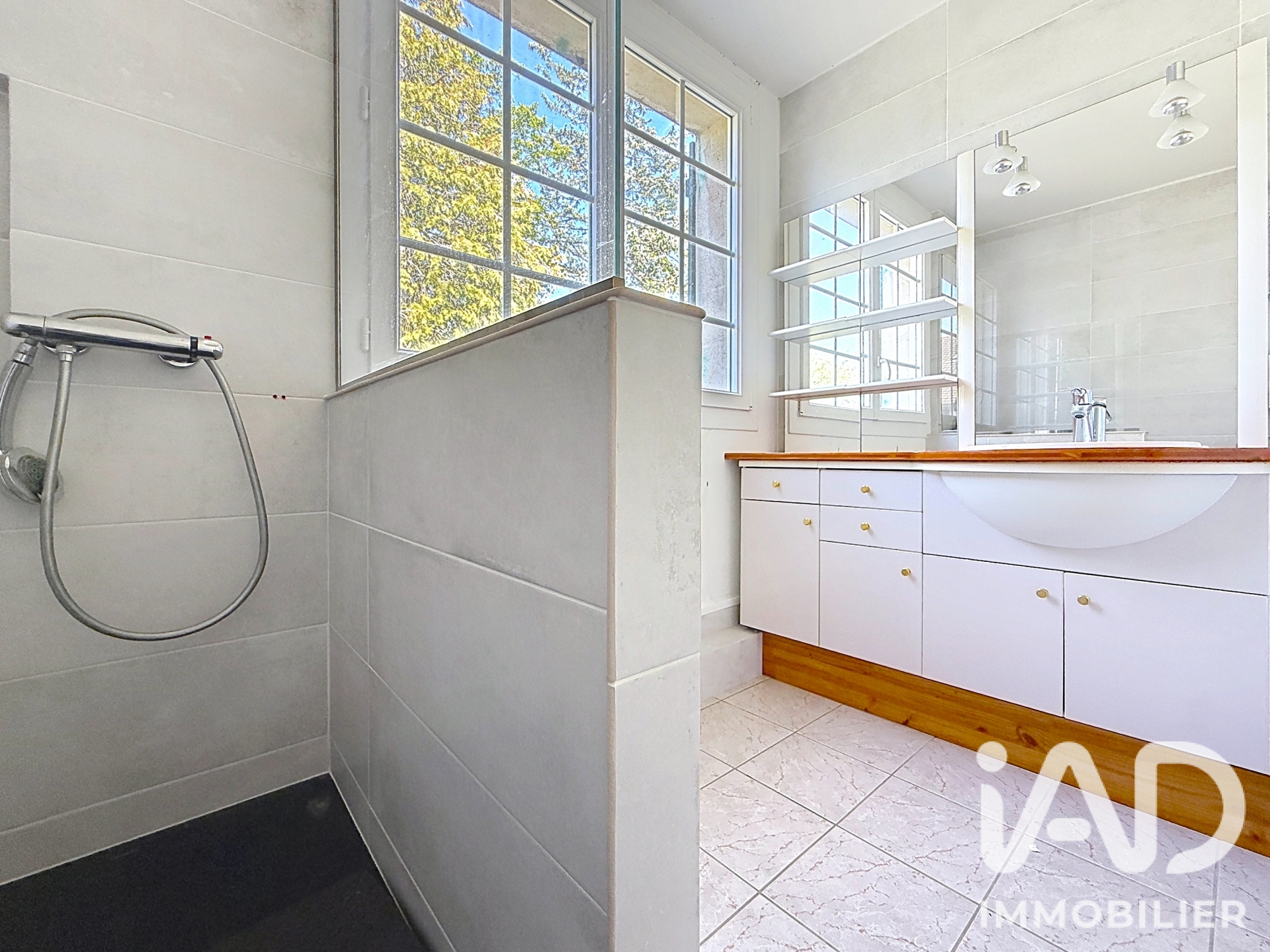Vente appartement à Dourdan (91410) : appartement 4 pièces 89 m² - 2083631 — 6