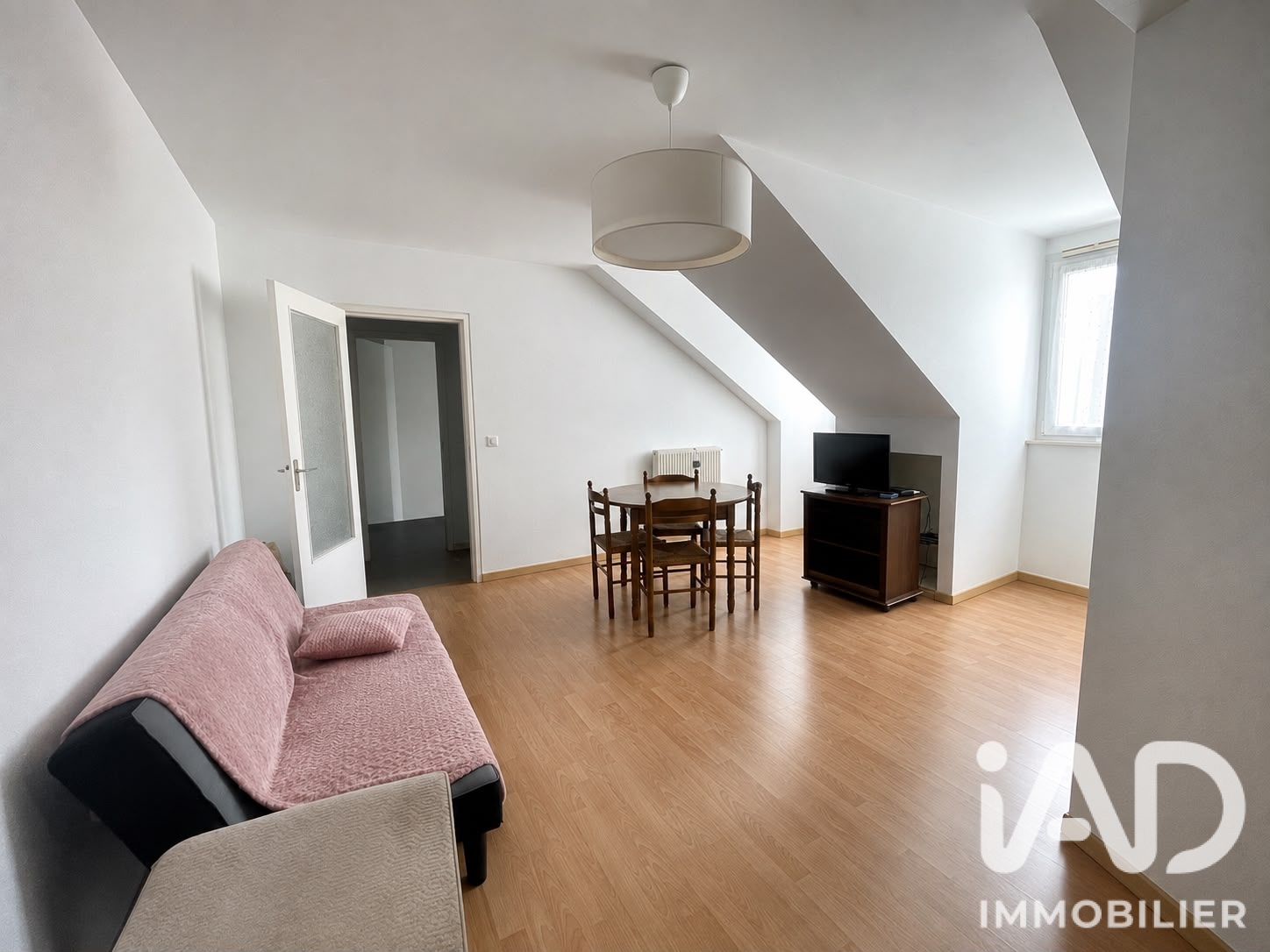 Appartement à vendre à Tours — 137 000 € — IAD France