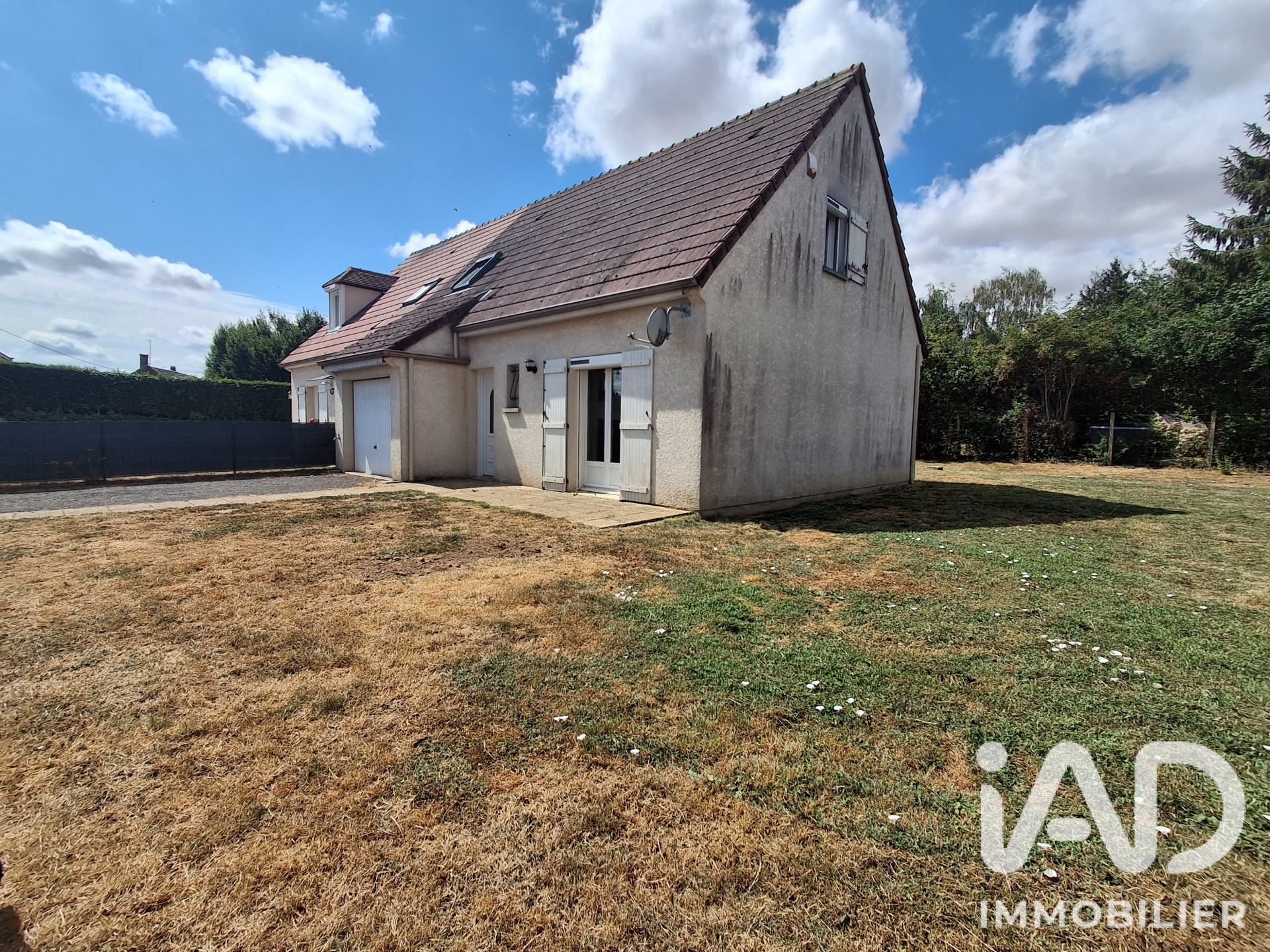 Maison à vendre à Le Plessier-sur-Bulles — 185 000 € — IAD France