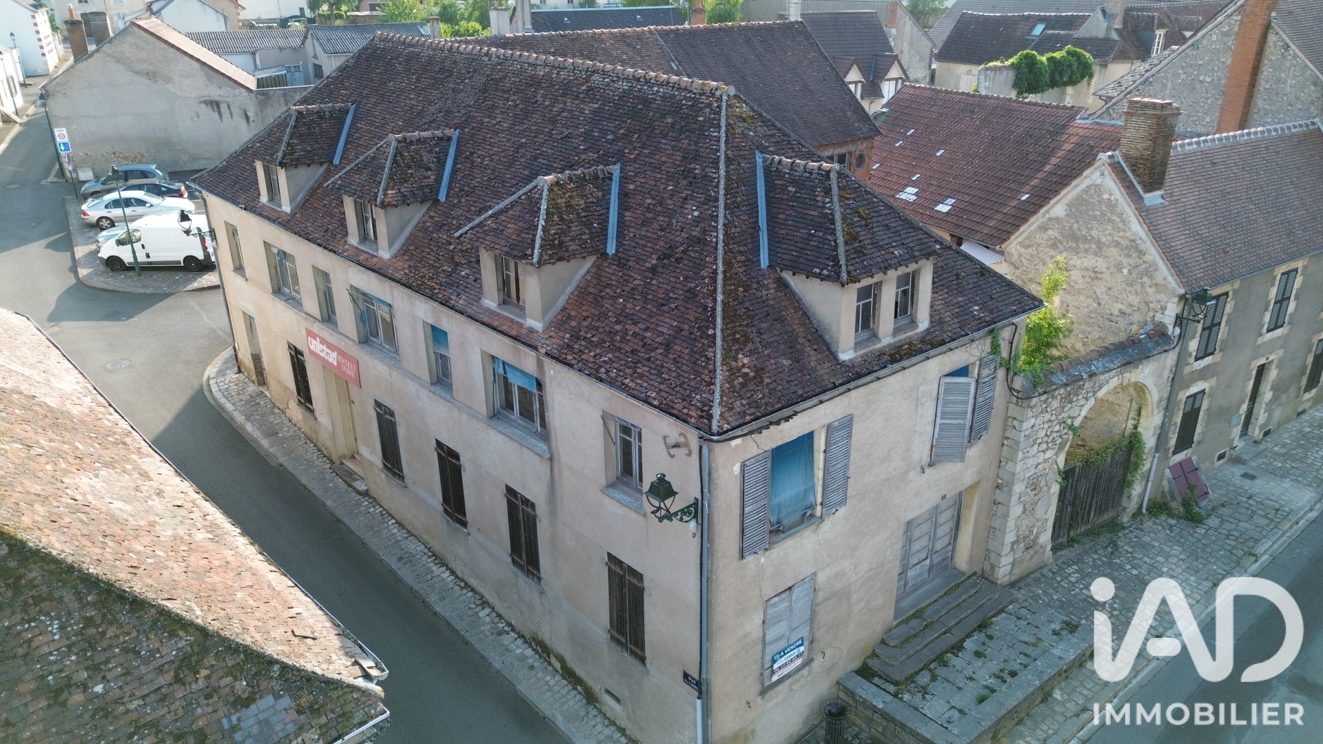 Vente Boutique/Local commercial 561 m²