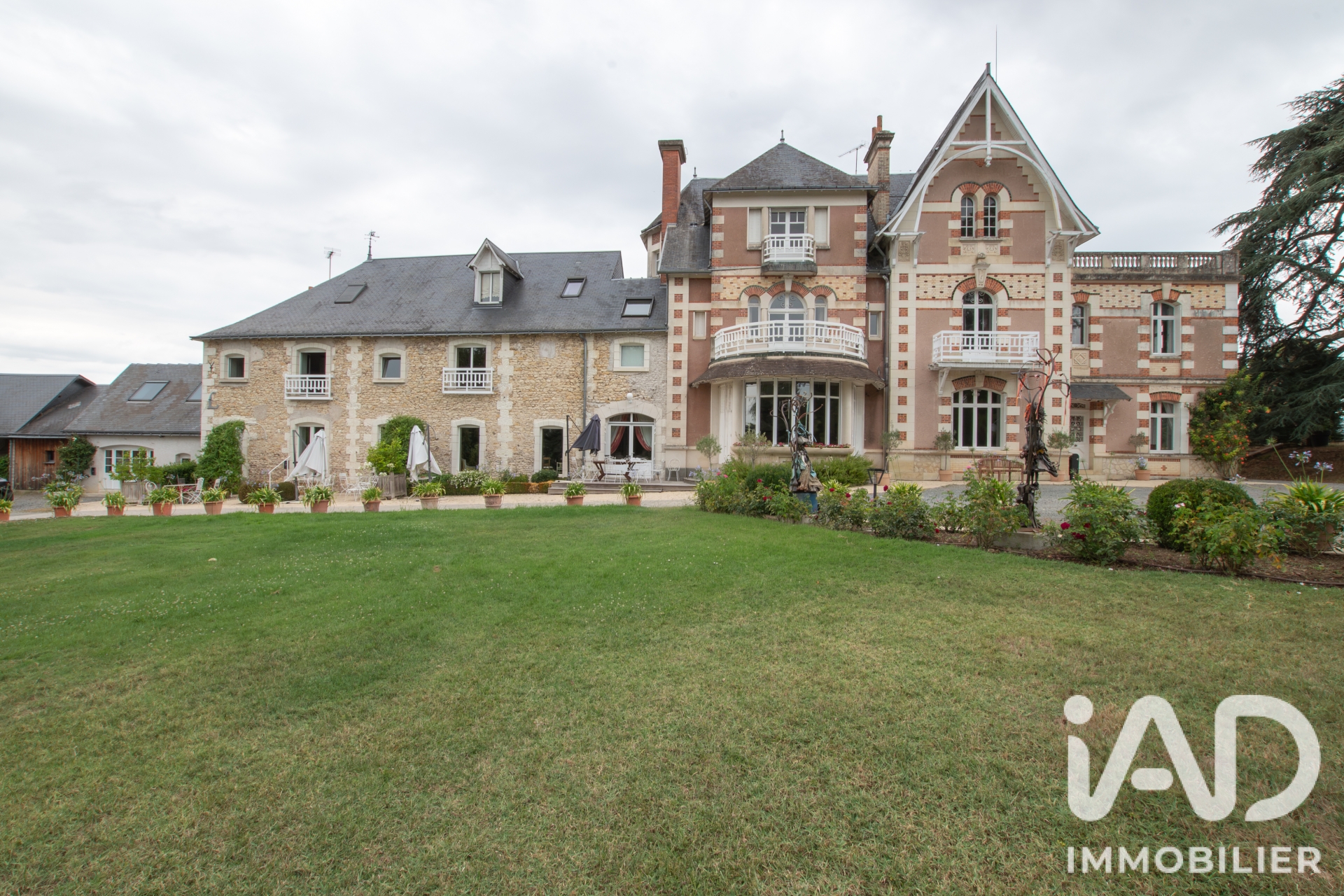 Vente Domaine 40 pièces