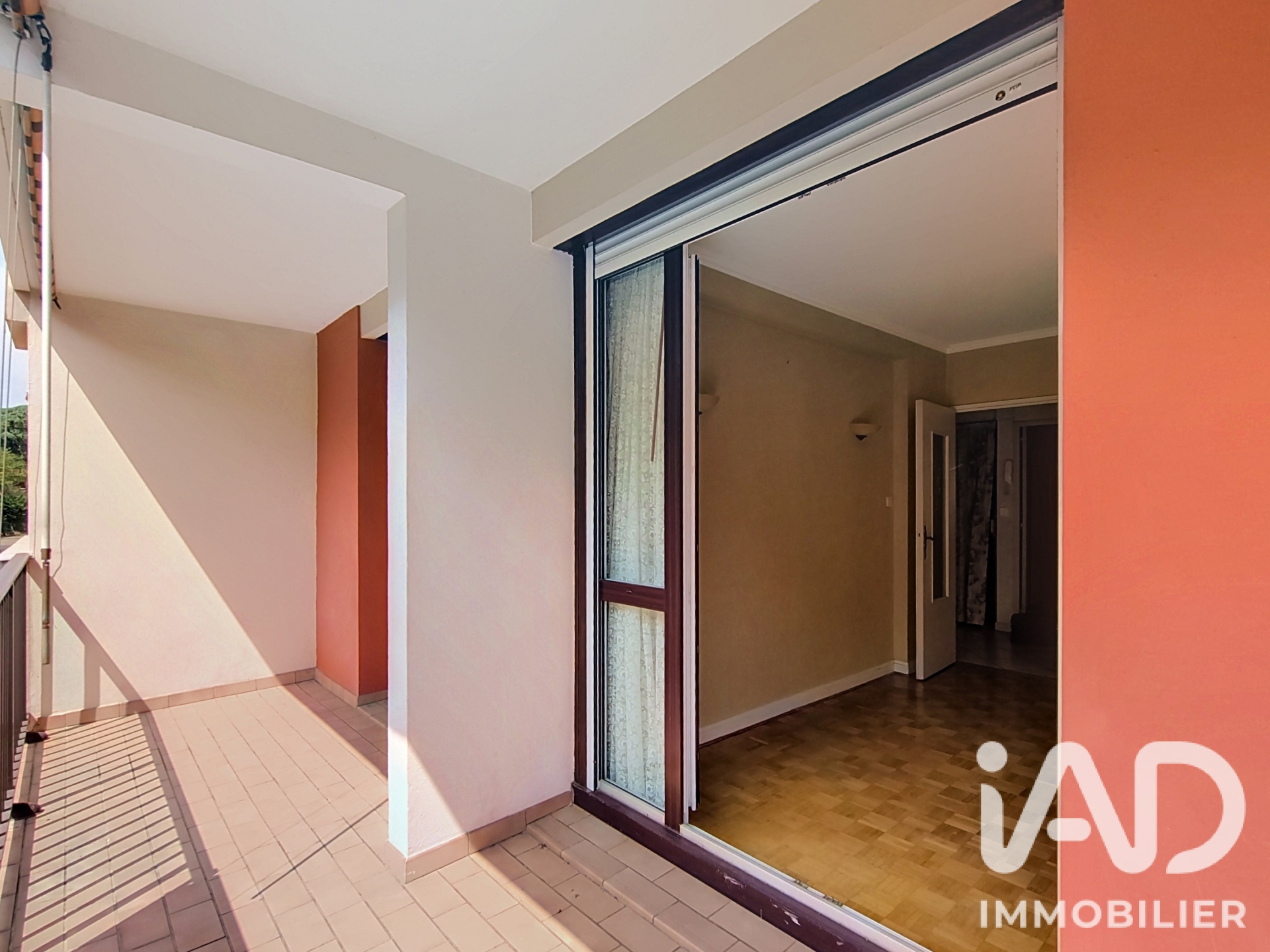 Vente appartement à Francheville (69340) : appartement 4 pièces 92 m² - 2085614 — 8