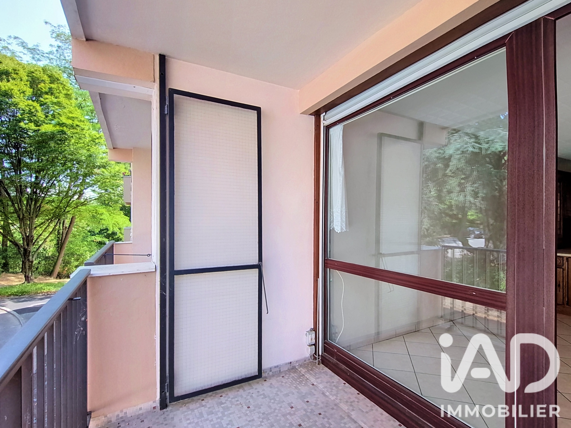 Vente appartement à Francheville (69340) : appartement 4 pièces 92 m² - 2085614 — 7