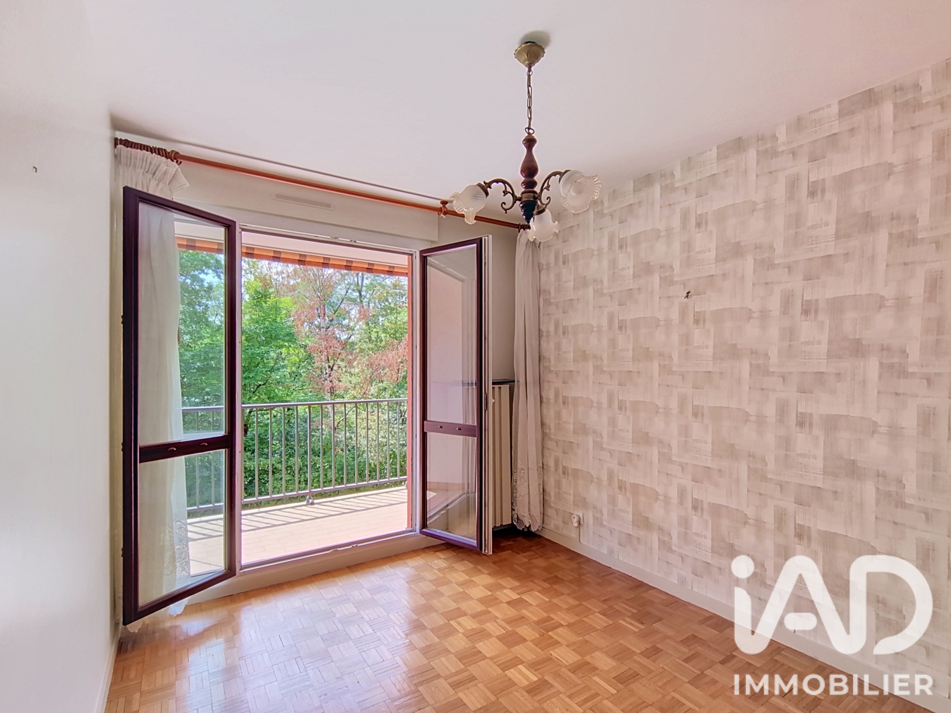 Vente appartement à Francheville (69340) : appartement 4 pièces 92 m² - 2085614 — 11