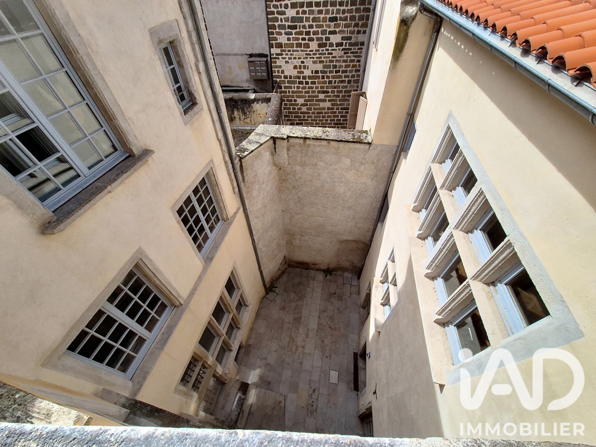 Vente appartement à le puy en velay (43000) : appartement 2 pièces 50 m² - 2068642 — 10