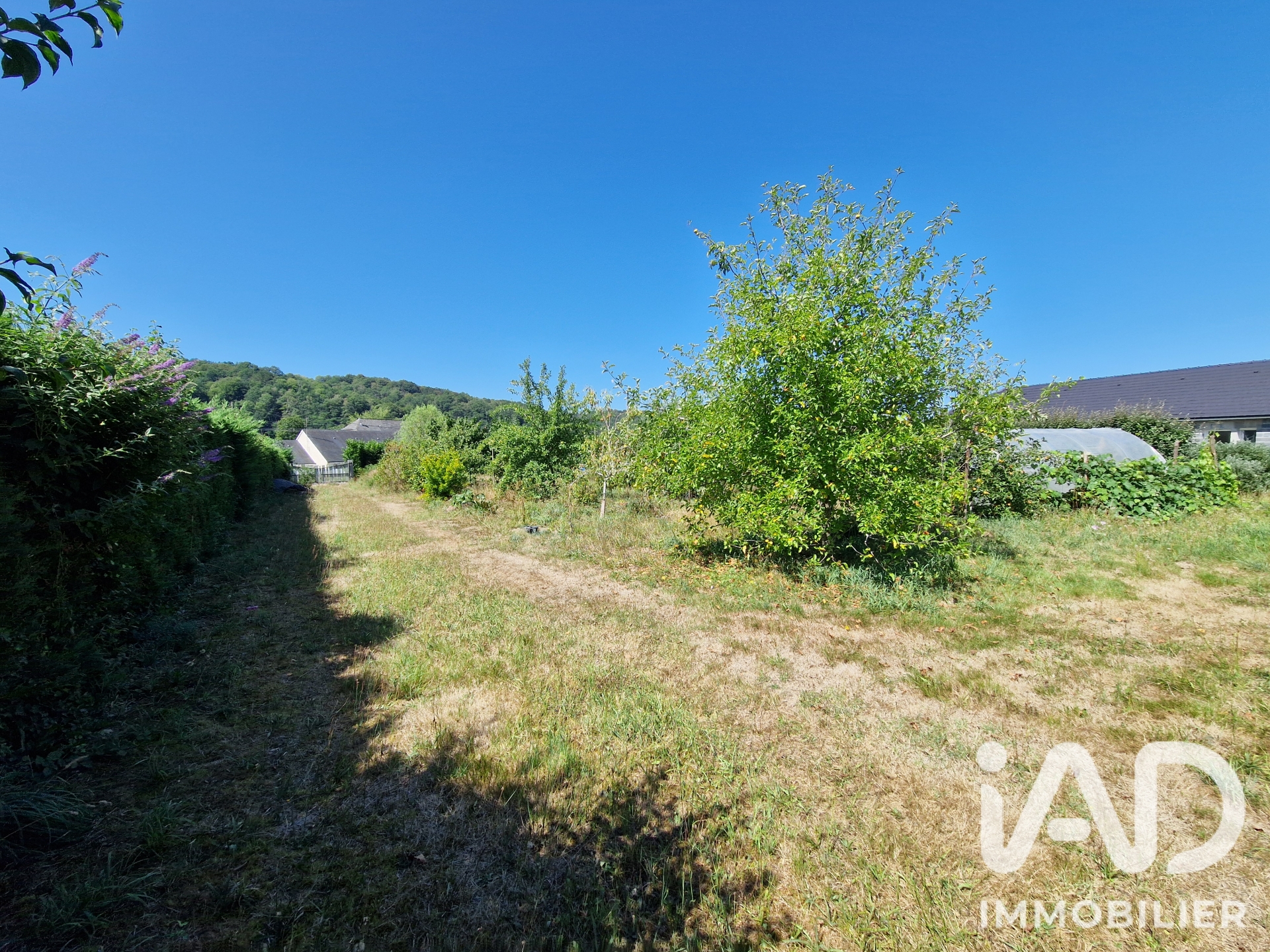 Vente Terrain à bâtir 1 049 m²