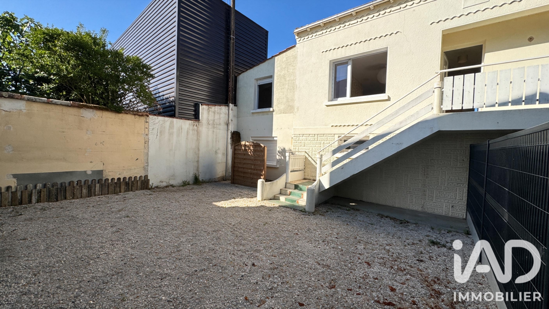 Vente appartement à Aytré (17440) : appartement 4 pièces 94 m² - 2097029 — 17