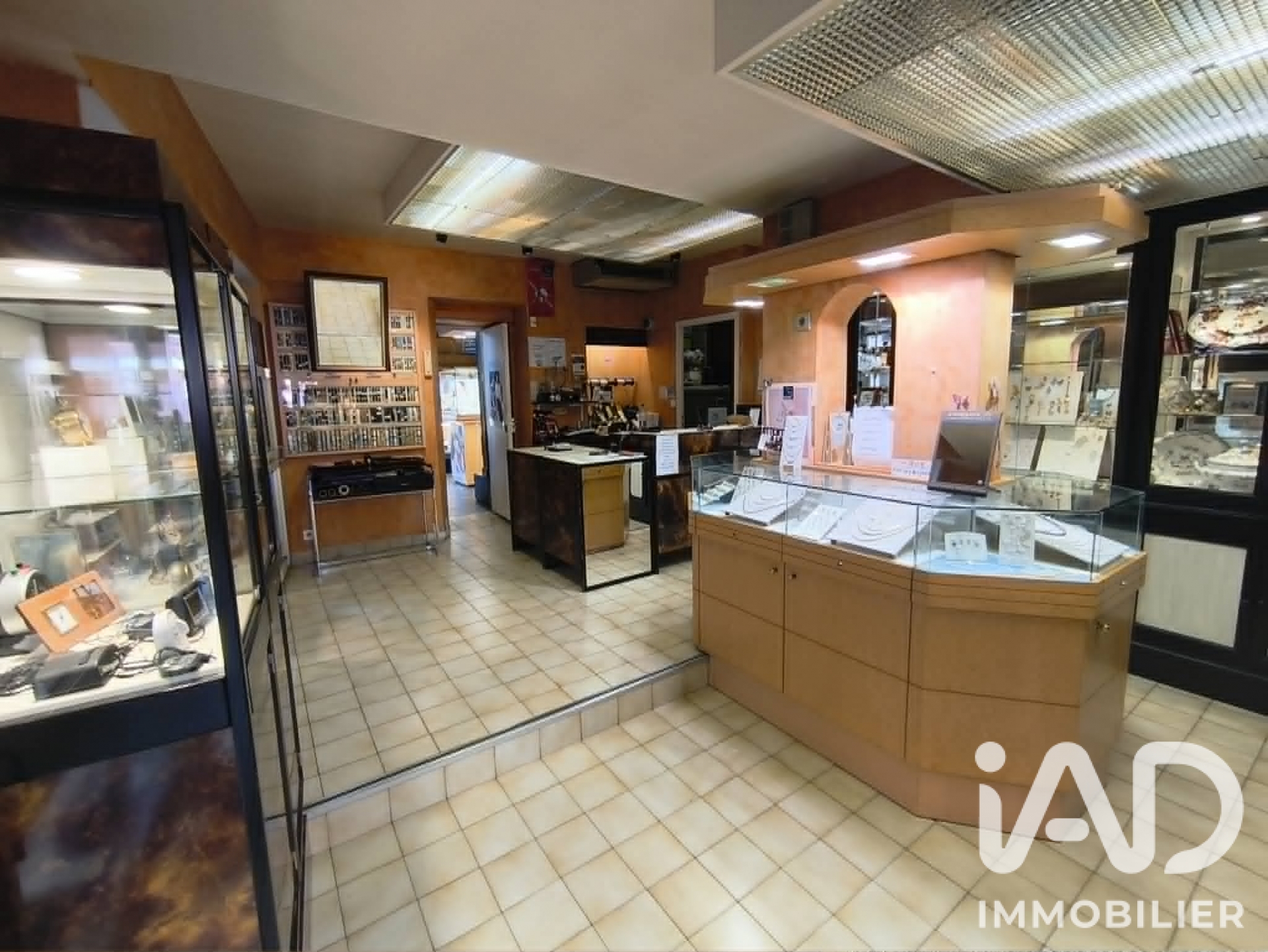 Vente bijouterie, horlogerie​ 120 m² à Semur — 4