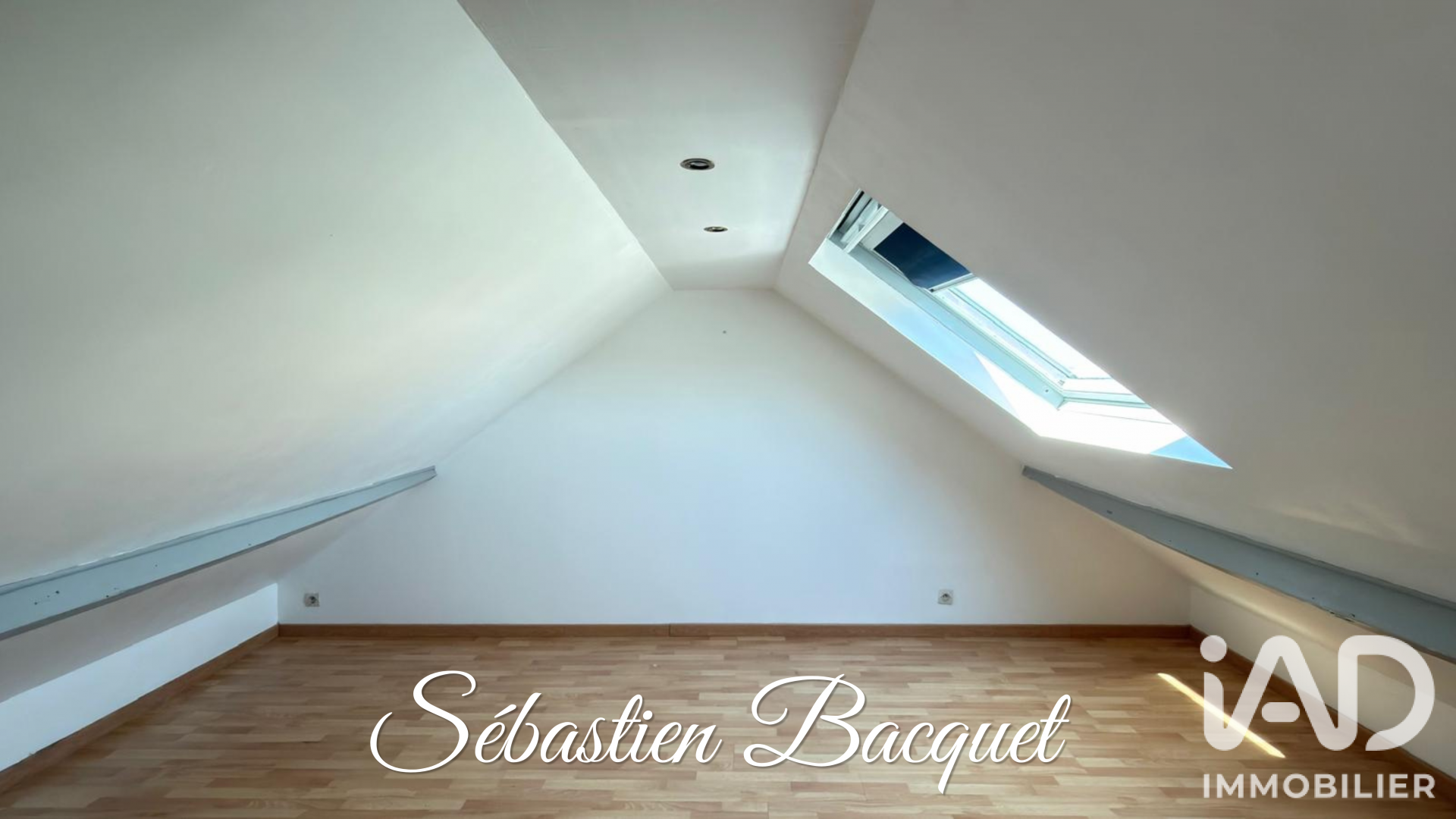 Vente maison à Halluin (59250) : maison 4 pièces 95 m² - 1992472 — 9