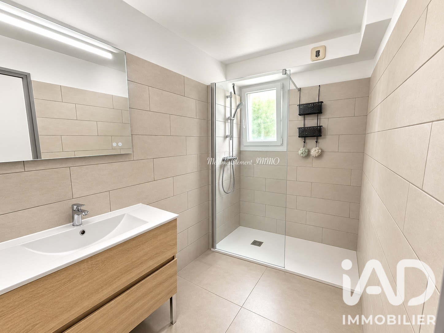 Vente appartement à Six-Fours-les-Plages (83140) : appartement 3 pièces 69 m² - 2089651 — 6