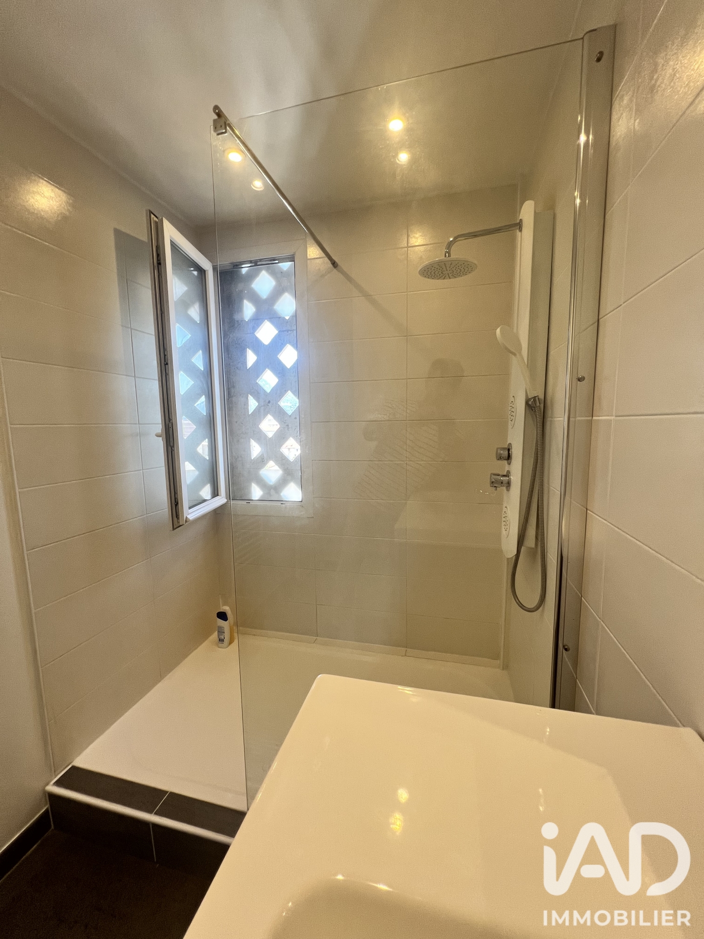 Vente appartement à Grenoble (38100) : appartement 3 pièces 58 m² - 2090130 — 20