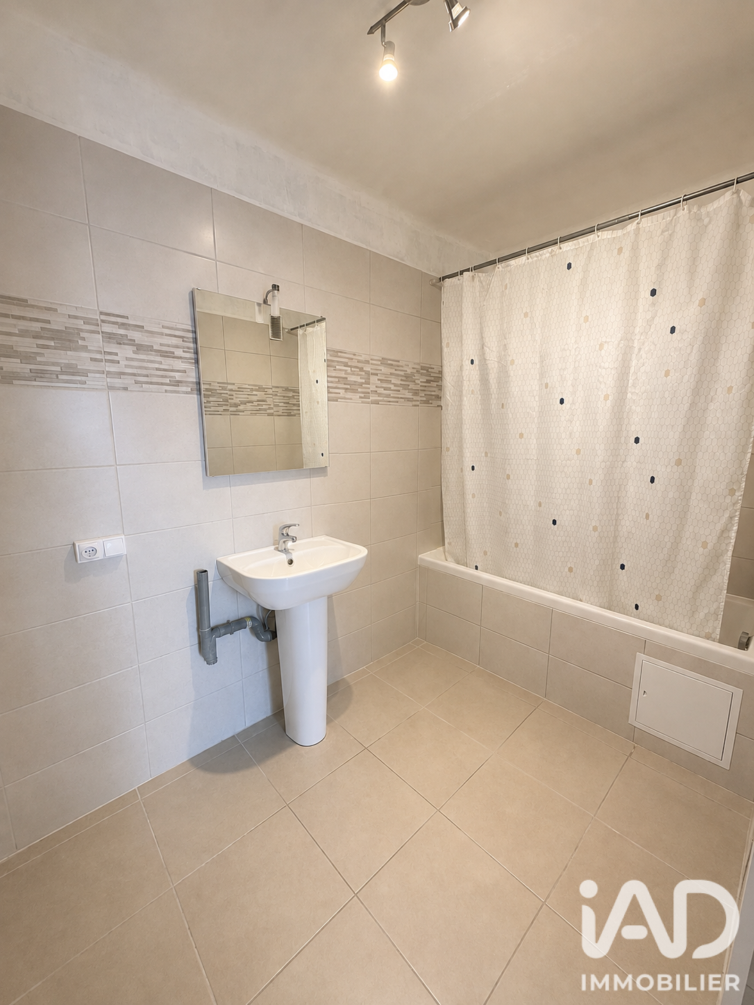 Vente appartement à Vallauris (06220) : appartement 2 pièces 55 m² - 2090479 — 11