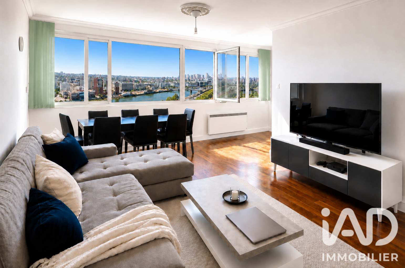 Appartement à vendre à Charenton-le-Pont — 385 000 € — IAD France