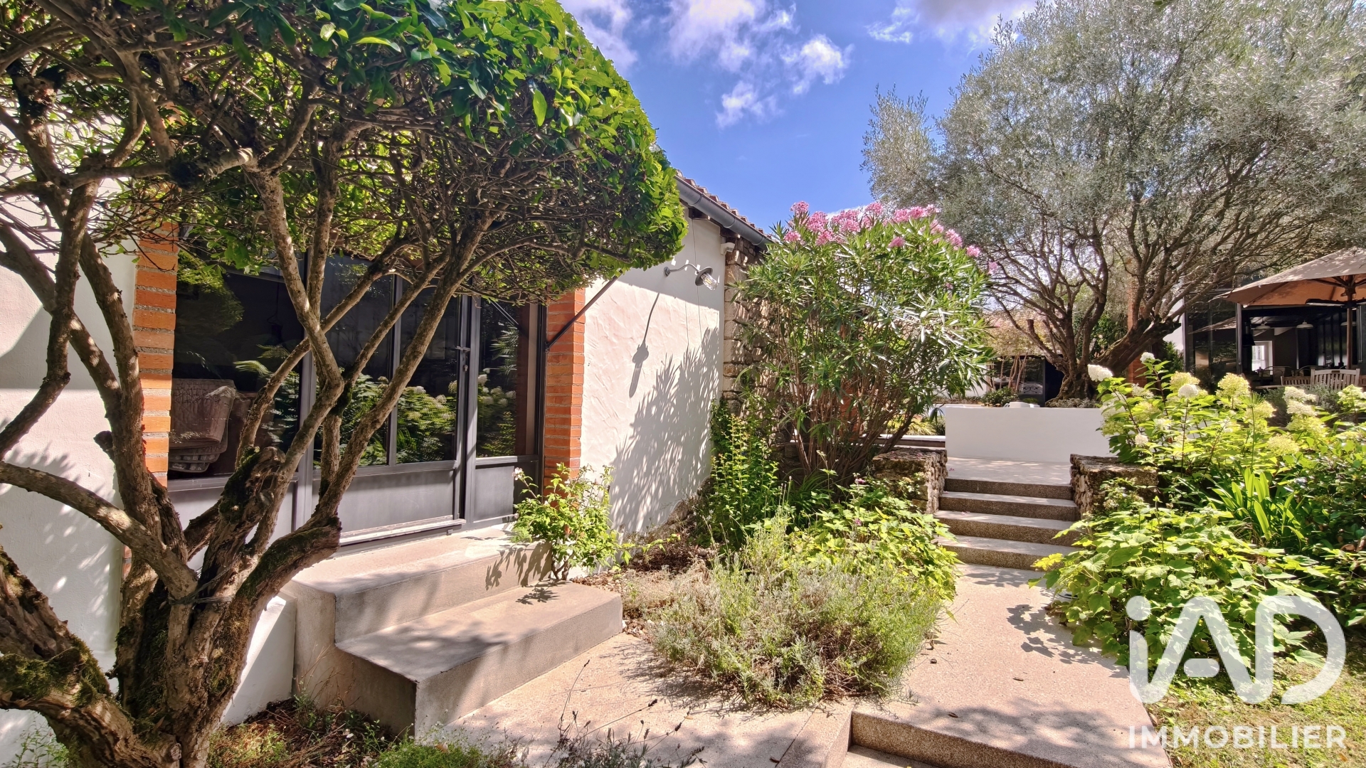 Vente maison à Les Achards (85150) : demeure 5 pièces 242 m² - 2091975 — 23
