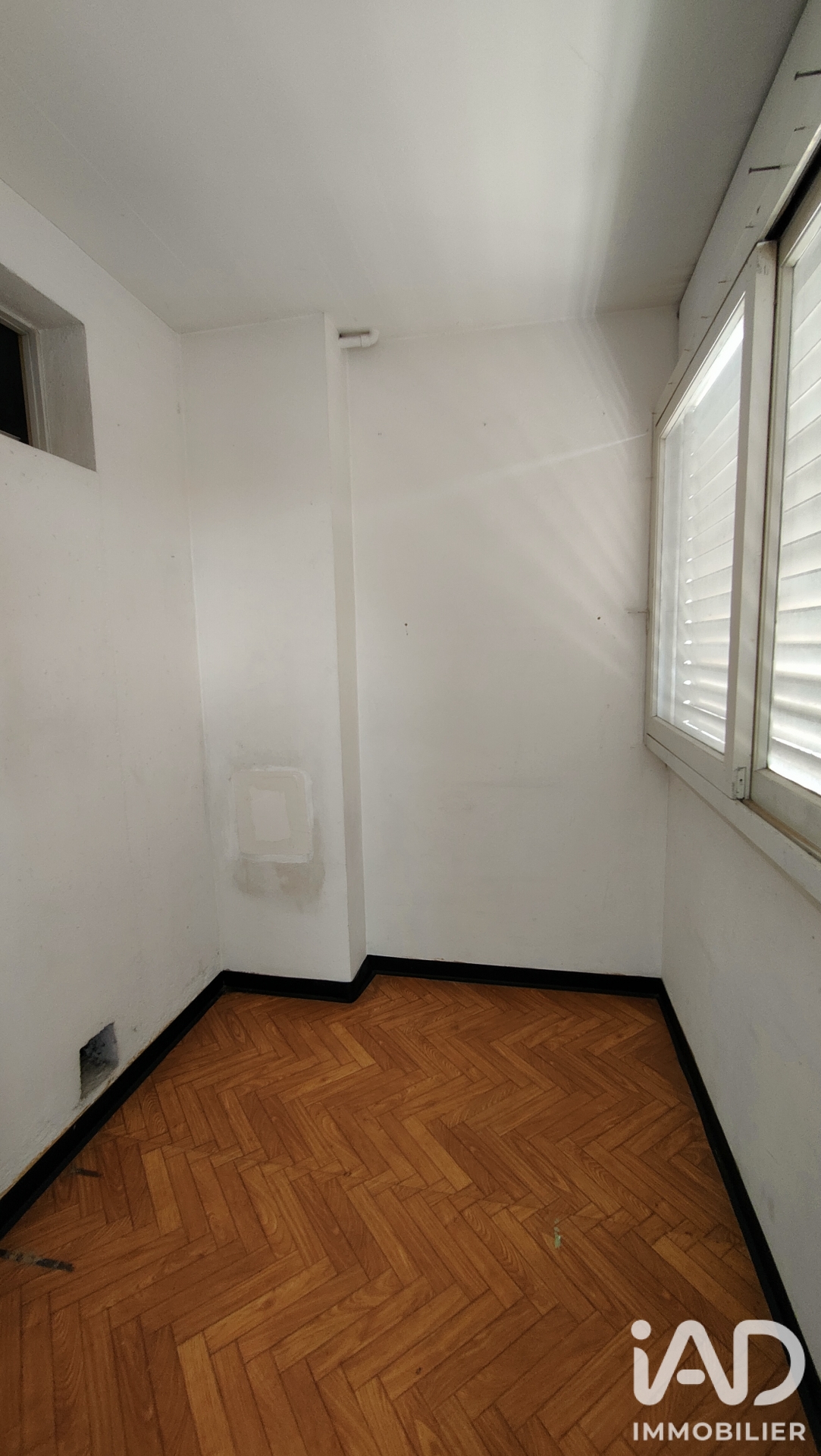 Vente appartement à La Roche-sur-Yon (85000) : appartement 4 pièces 95 m² - 2091058 — 17