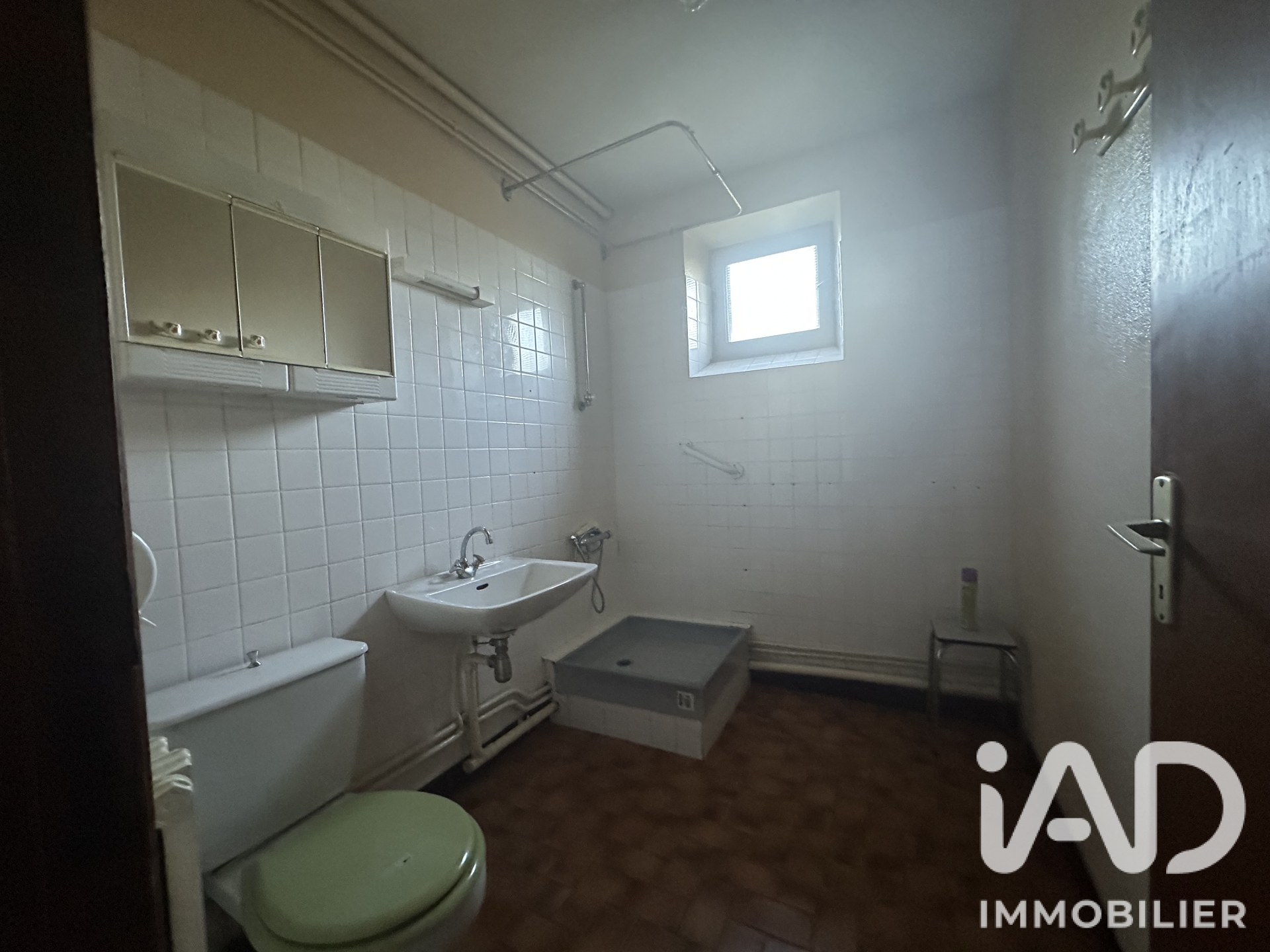 Vente maison à Besse-et-Saint-Anastaise (63610) : maison de ville 9 pièces 191 m² - 2070791 — 5